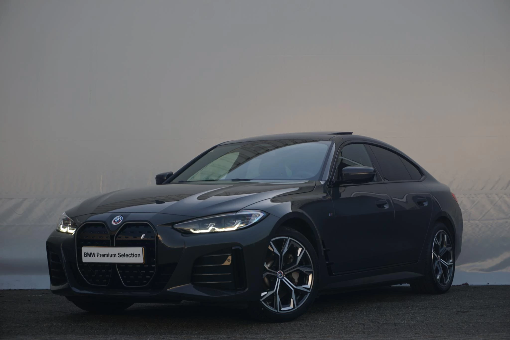 Hoofdafbeelding BMW i4