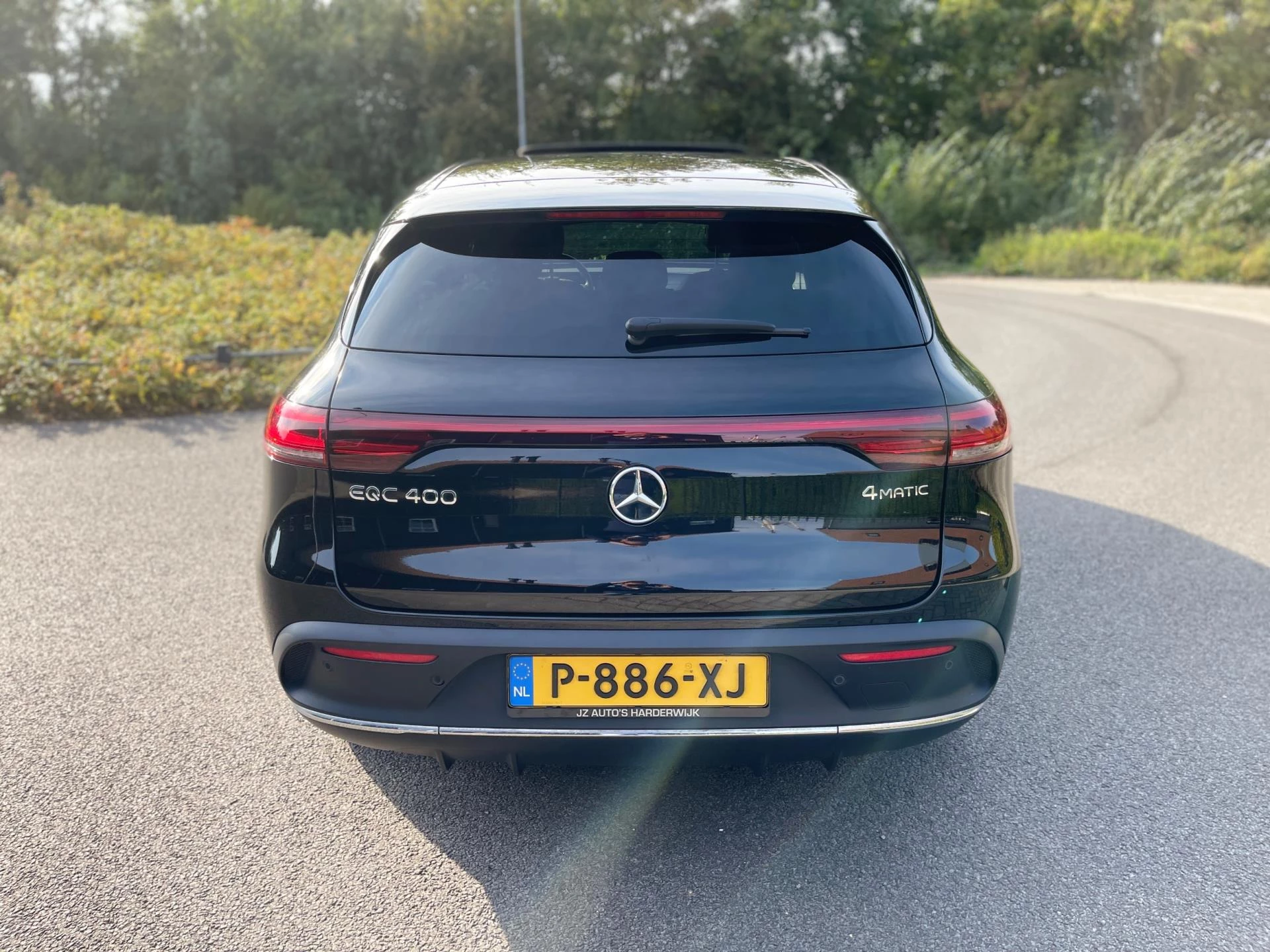 Hoofdafbeelding Mercedes-Benz EQC