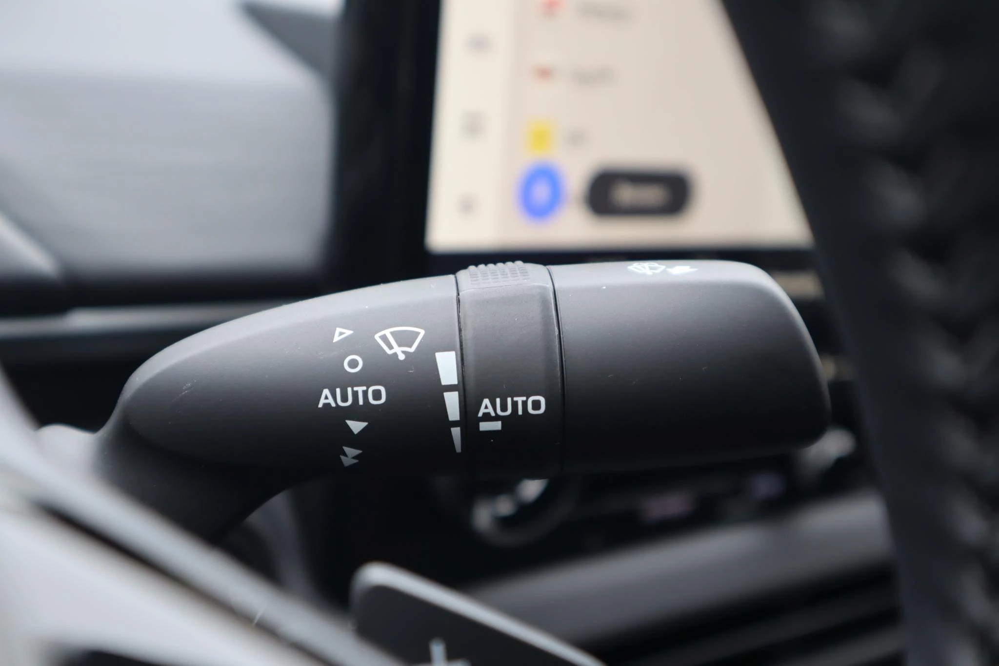 Hoofdafbeelding Toyota C-HR+