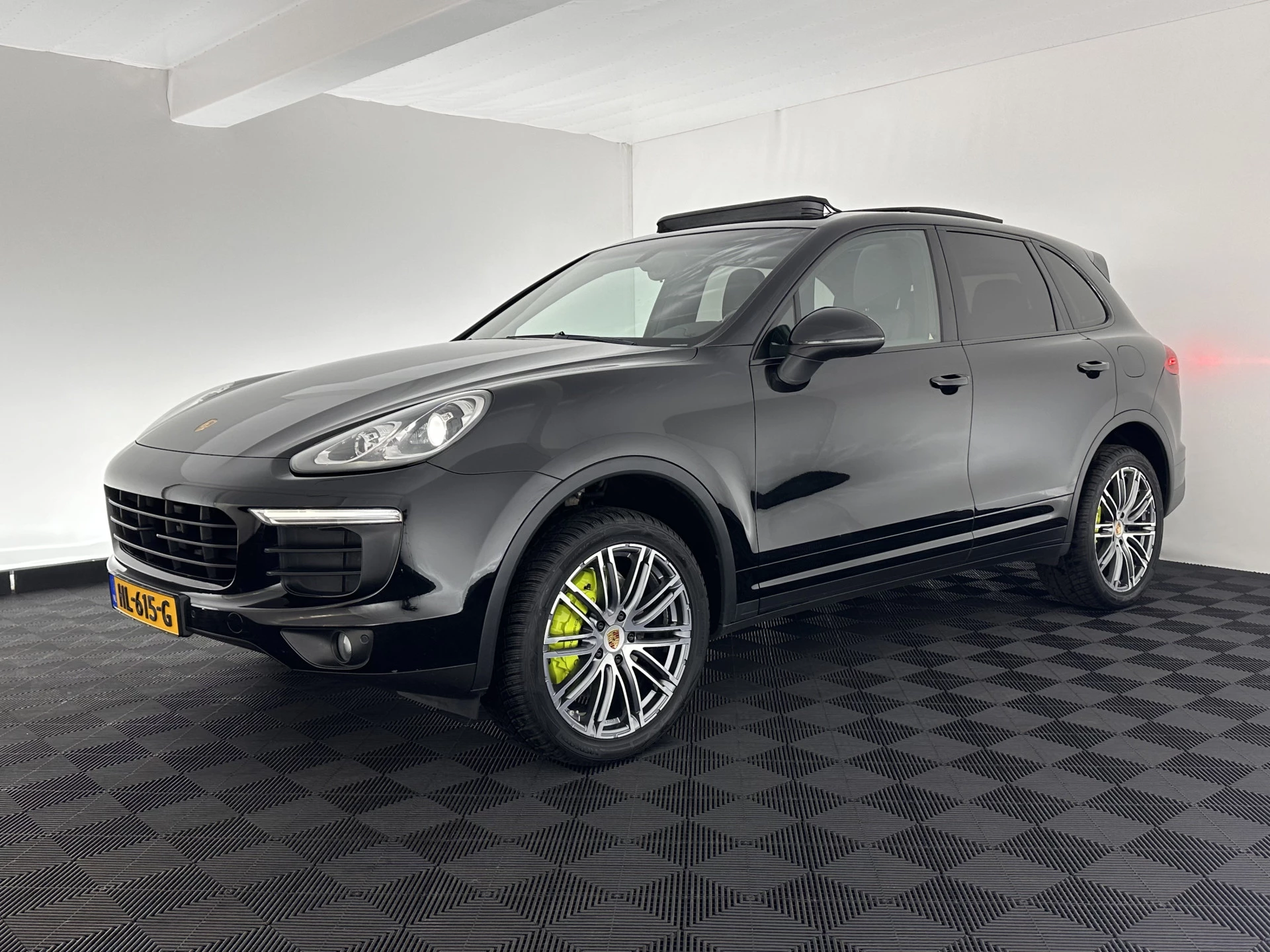 Hoofdafbeelding Porsche Cayenne