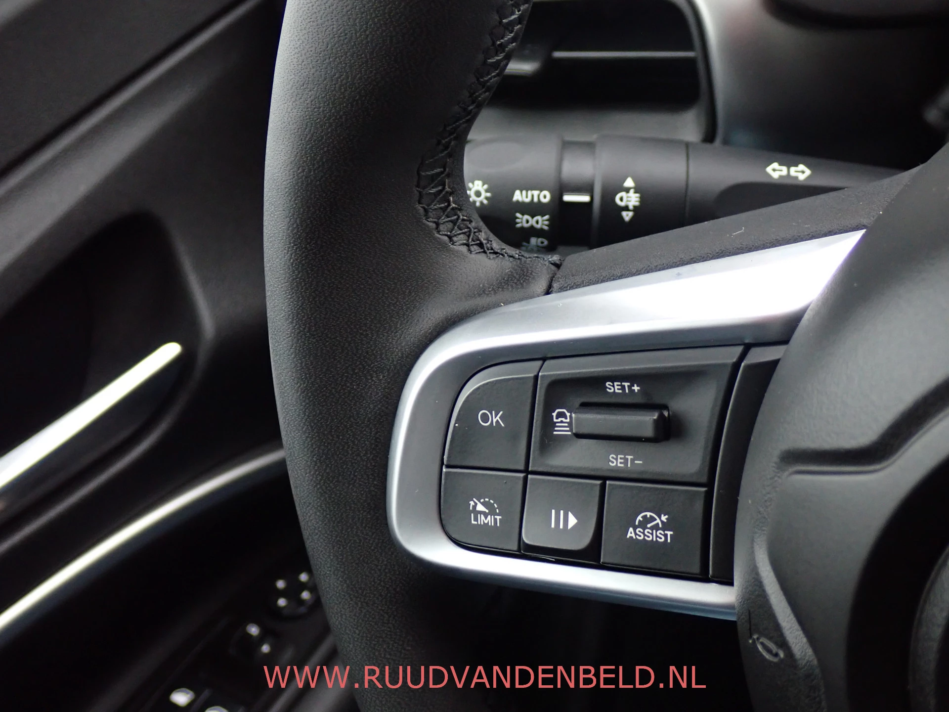 Hoofdafbeelding Jeep Avenger