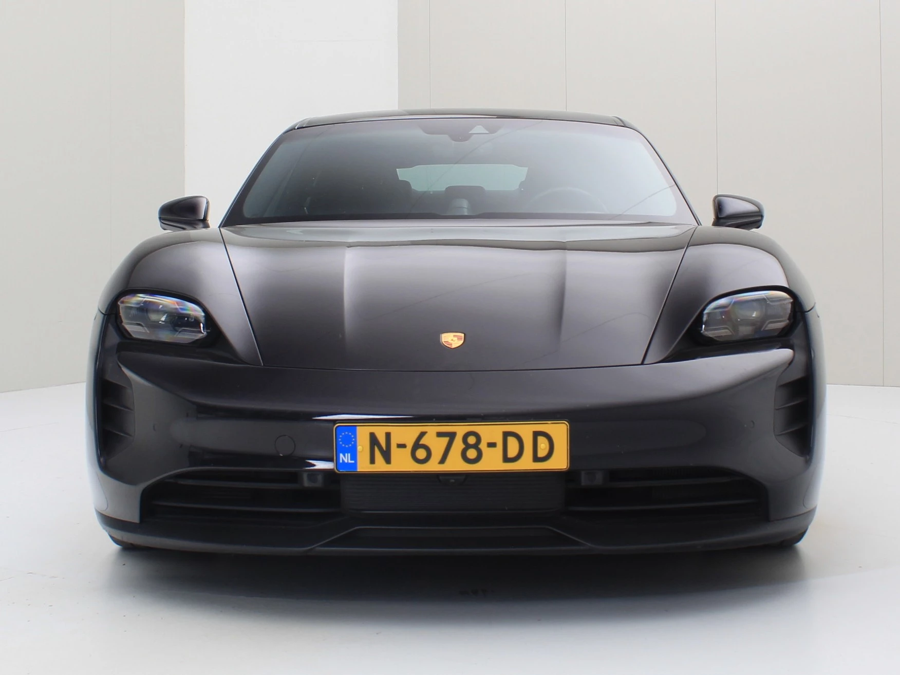 Hoofdafbeelding Porsche Taycan