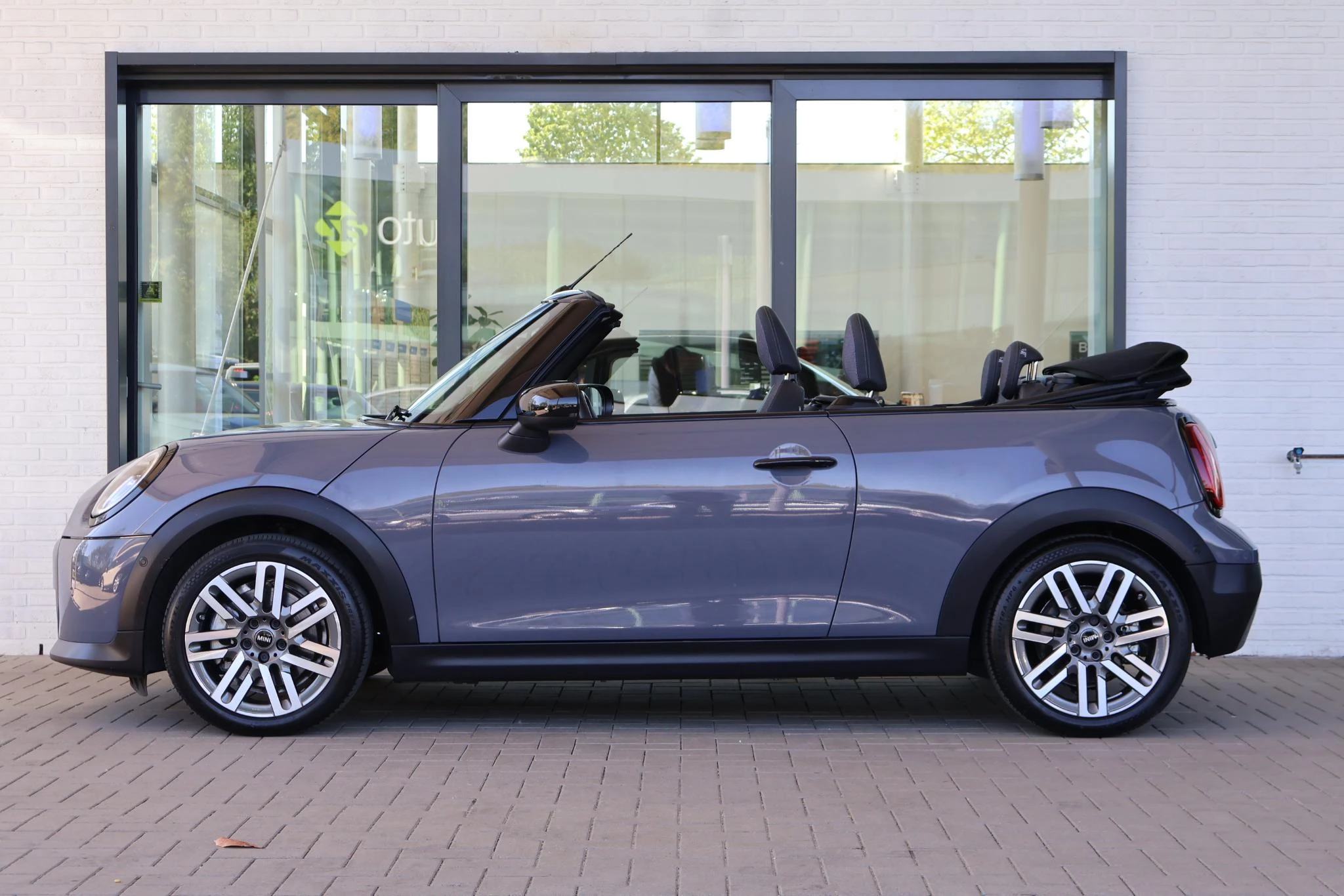 Hoofdafbeelding MINI Cooper Cabrio