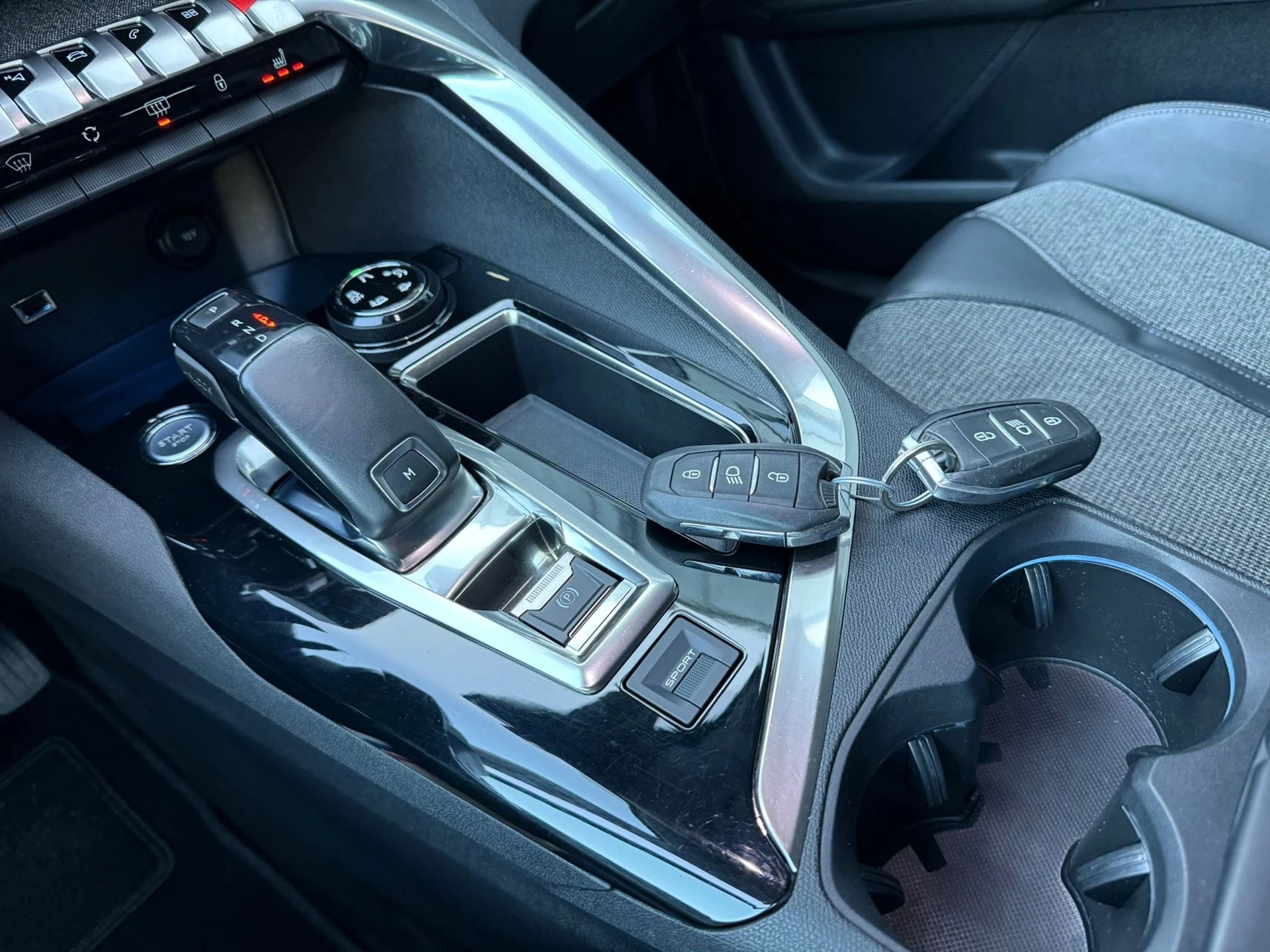 Hoofdafbeelding Peugeot 5008