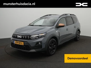 Hoofdafbeelding Dacia Jogger Dacia Jogger 1.8 hybrid 155 limited edition 7p. - Demo - 7 Persoons -