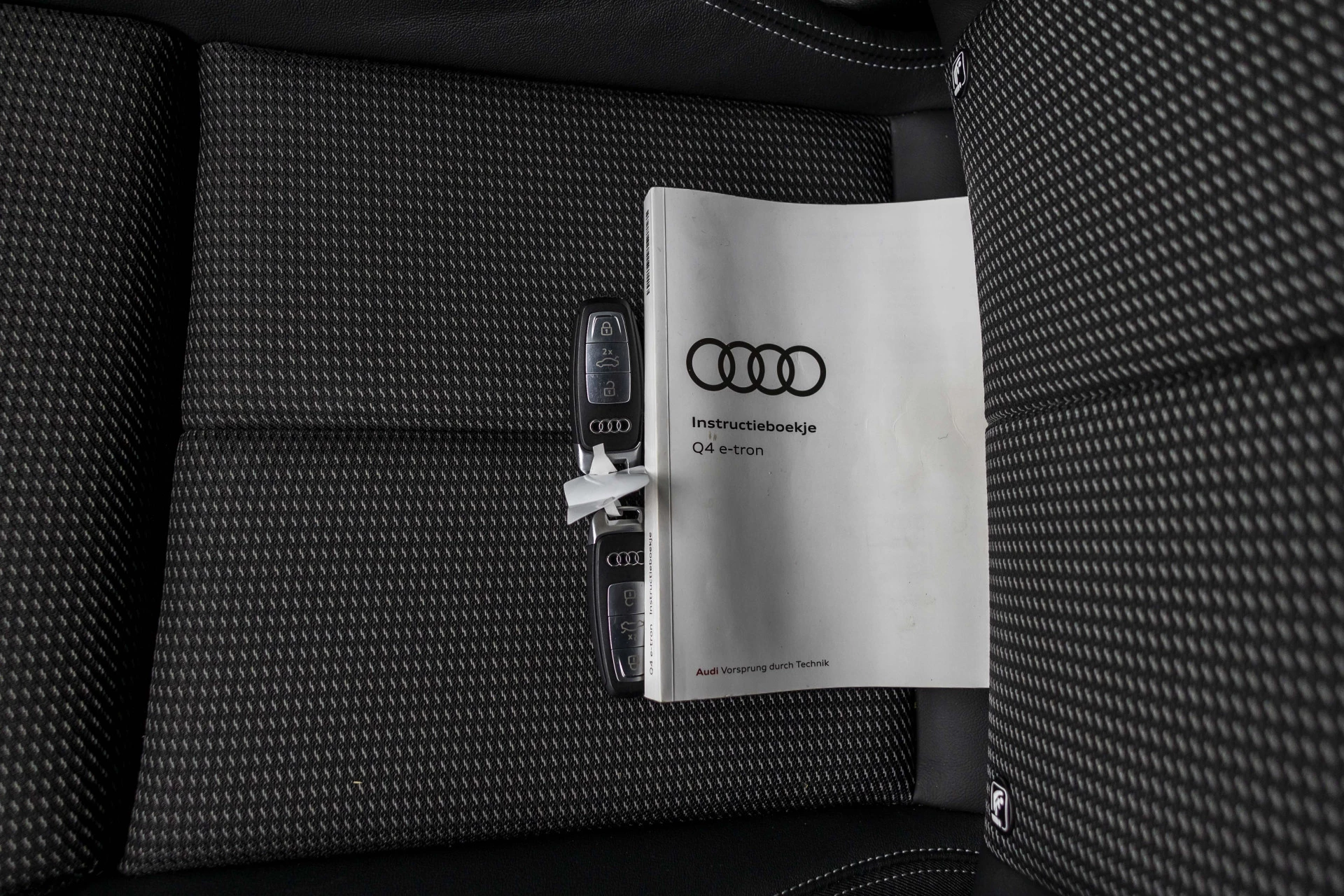 Hoofdafbeelding Audi Q4 e-tron