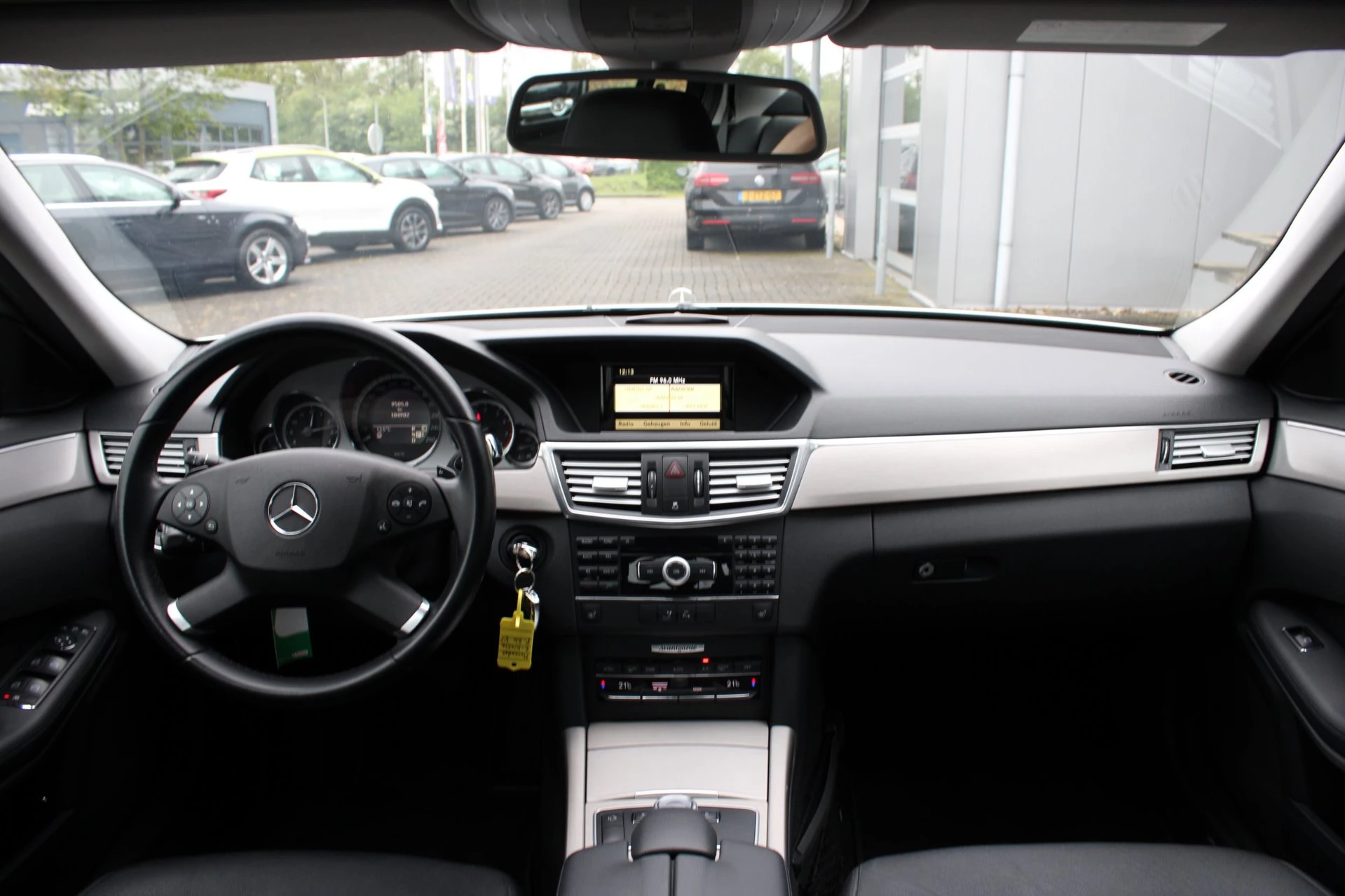 Hoofdafbeelding Mercedes-Benz E-Klasse