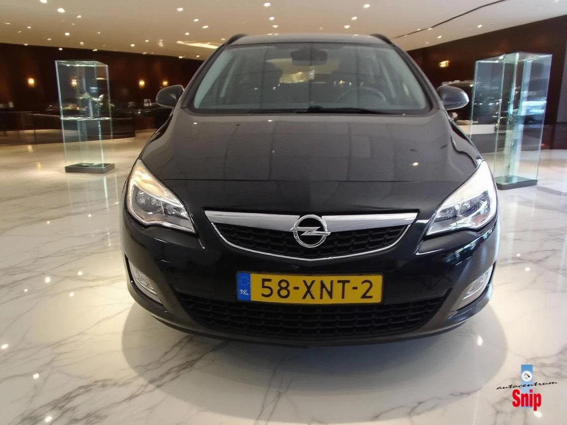 Hoofdafbeelding Opel Astra