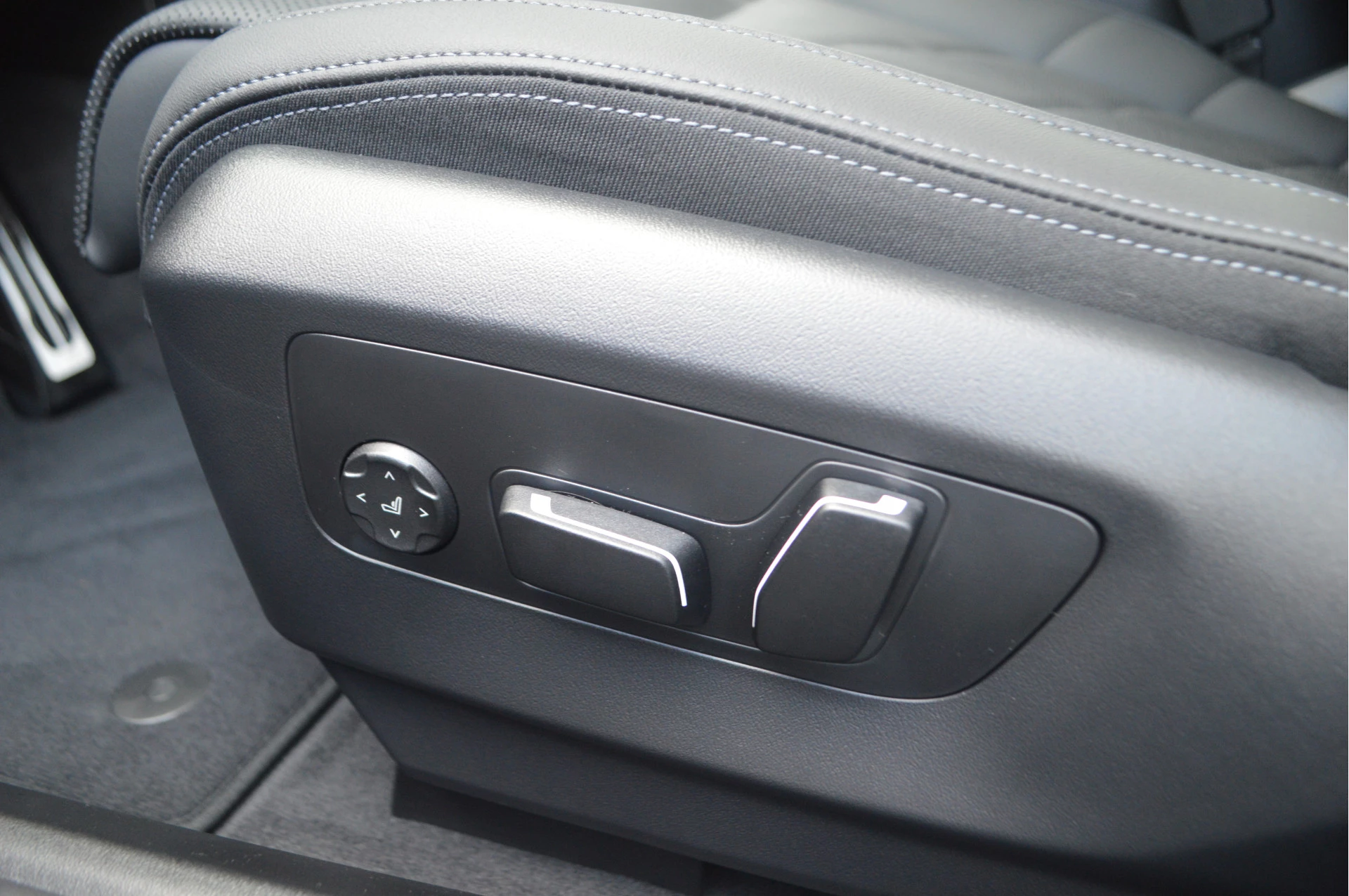 Hoofdafbeelding BMW i5