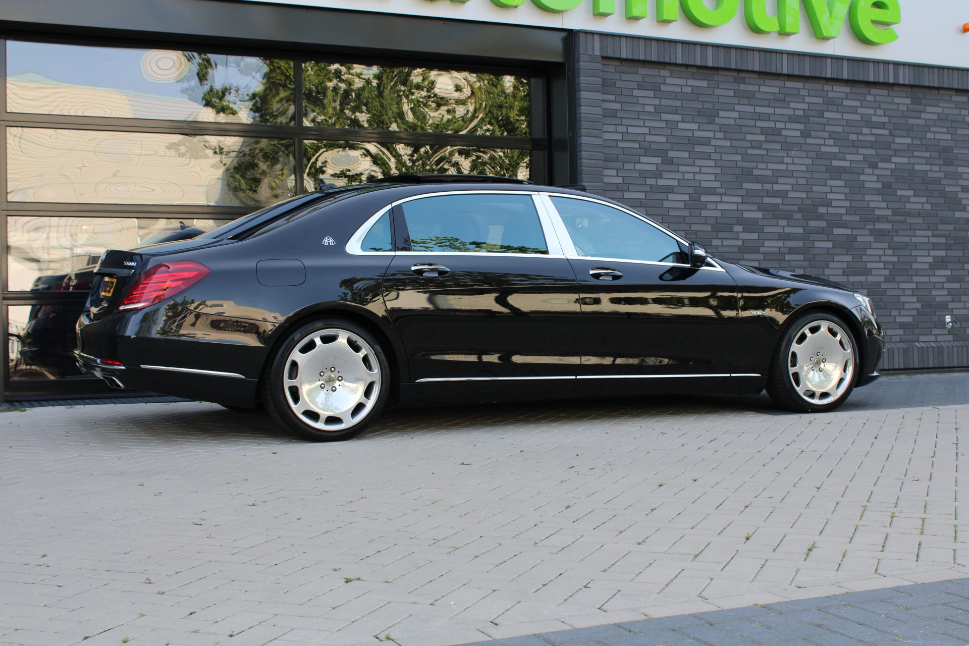 Hoofdafbeelding Mercedes-Benz S-Klasse