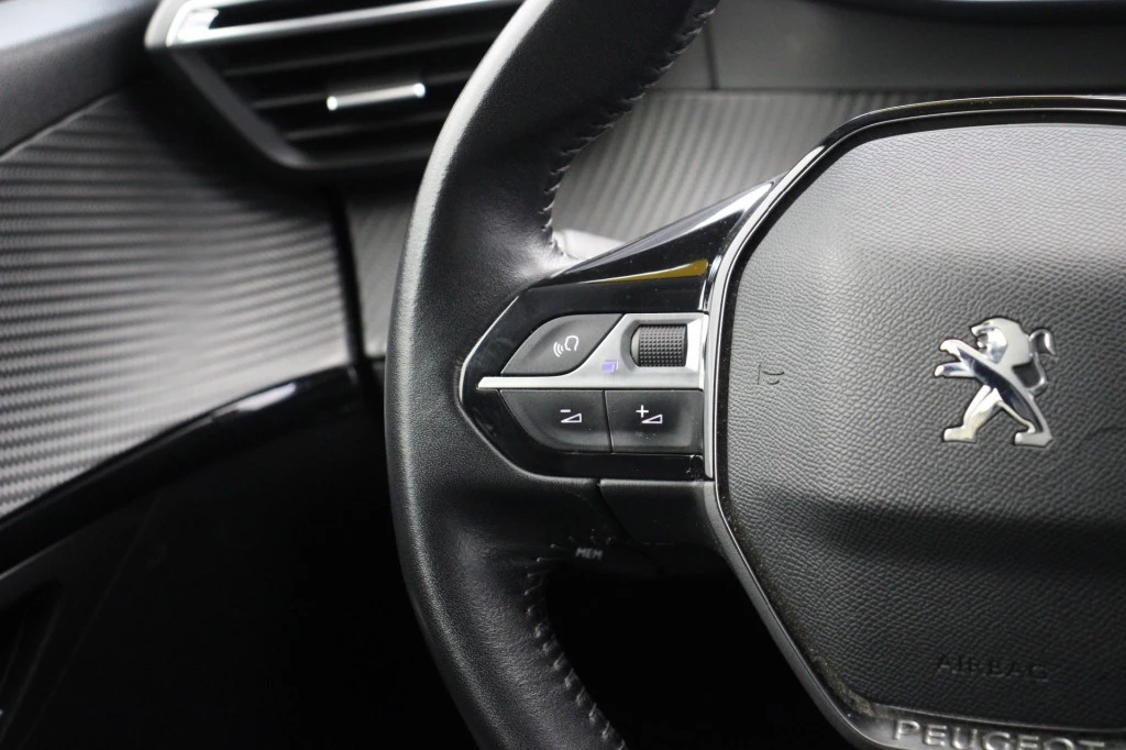 Hoofdafbeelding Peugeot e-208