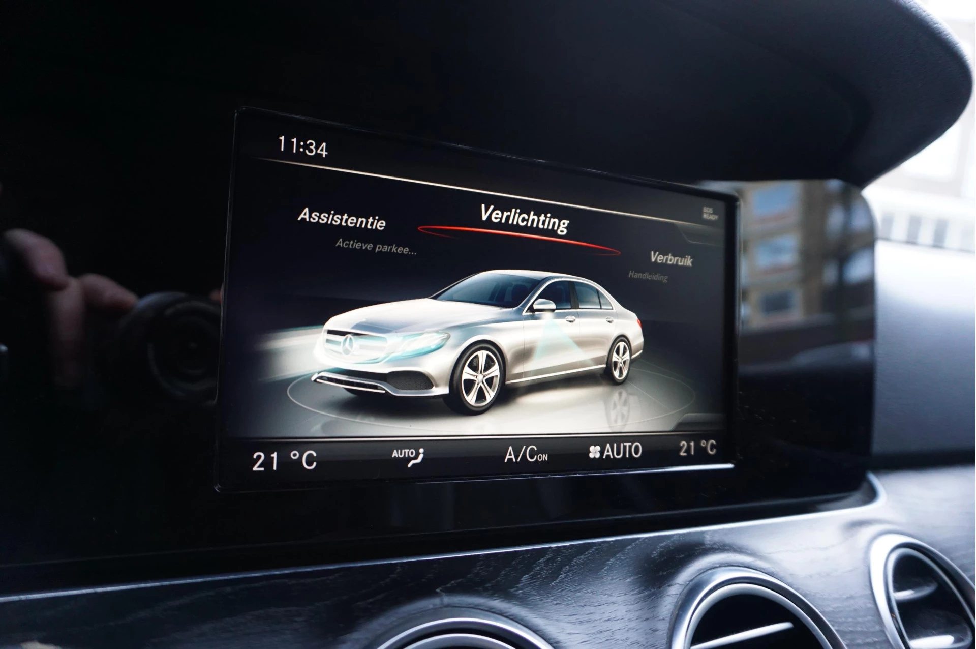 Hoofdafbeelding Mercedes-Benz E-Klasse