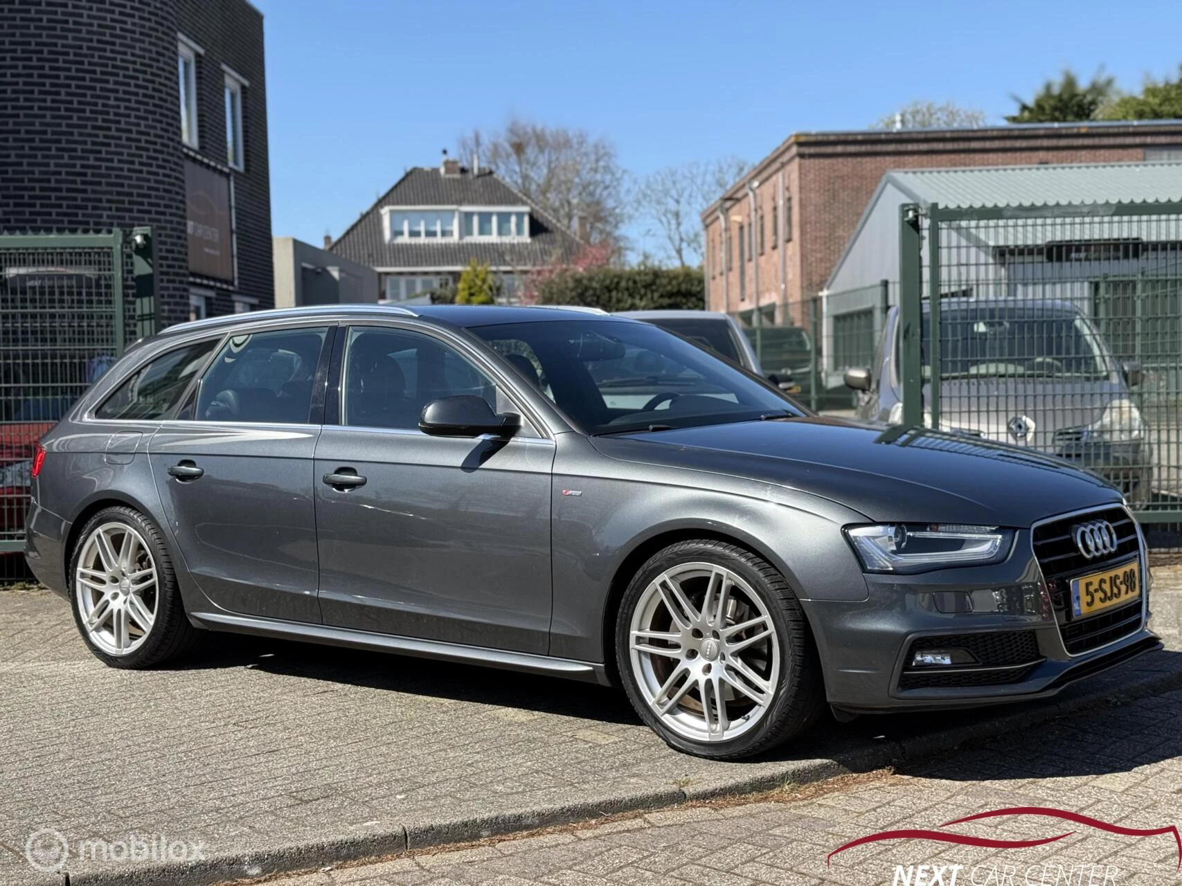 Hoofdafbeelding Audi A4