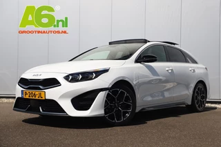 Hoofdafbeelding Kia ProCeed Kia ProCeed 1.5 T-GDi GT-Line 161PK Automaat Panoramadak Half Leder Navigatie Achteruitrijcamera Carplay Android Adaptive Cruise Rijstrooksensor