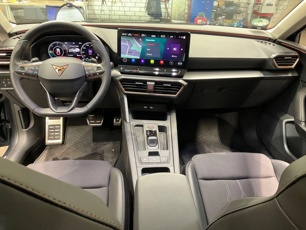 Hoofdafbeelding CUPRA Leon Sportstourer