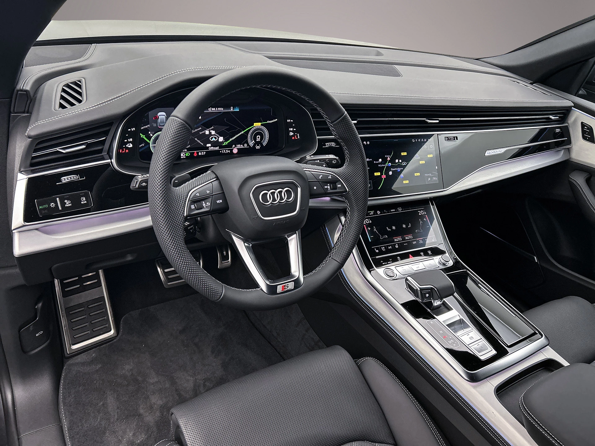 Hoofdafbeelding Audi Q8