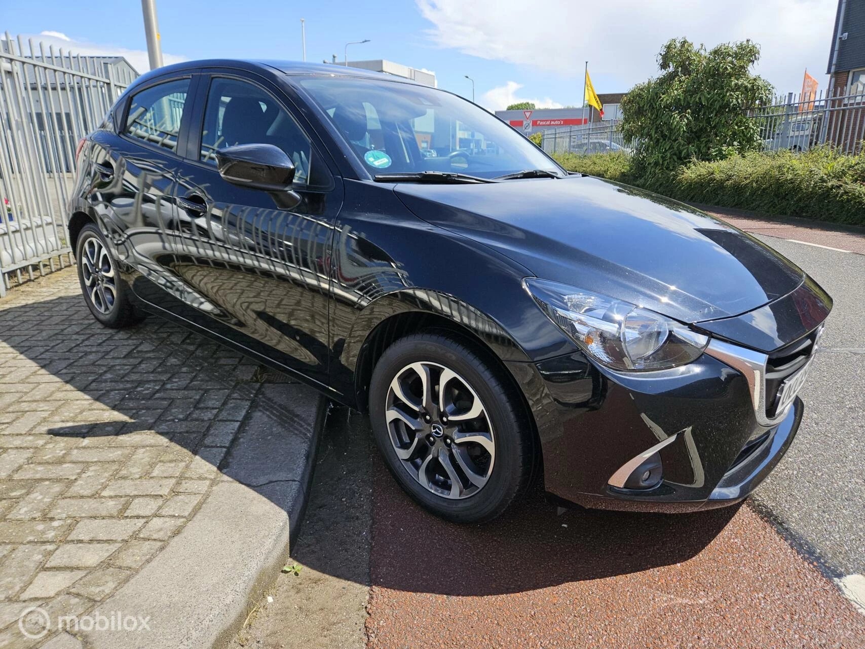 Hoofdafbeelding Mazda 2