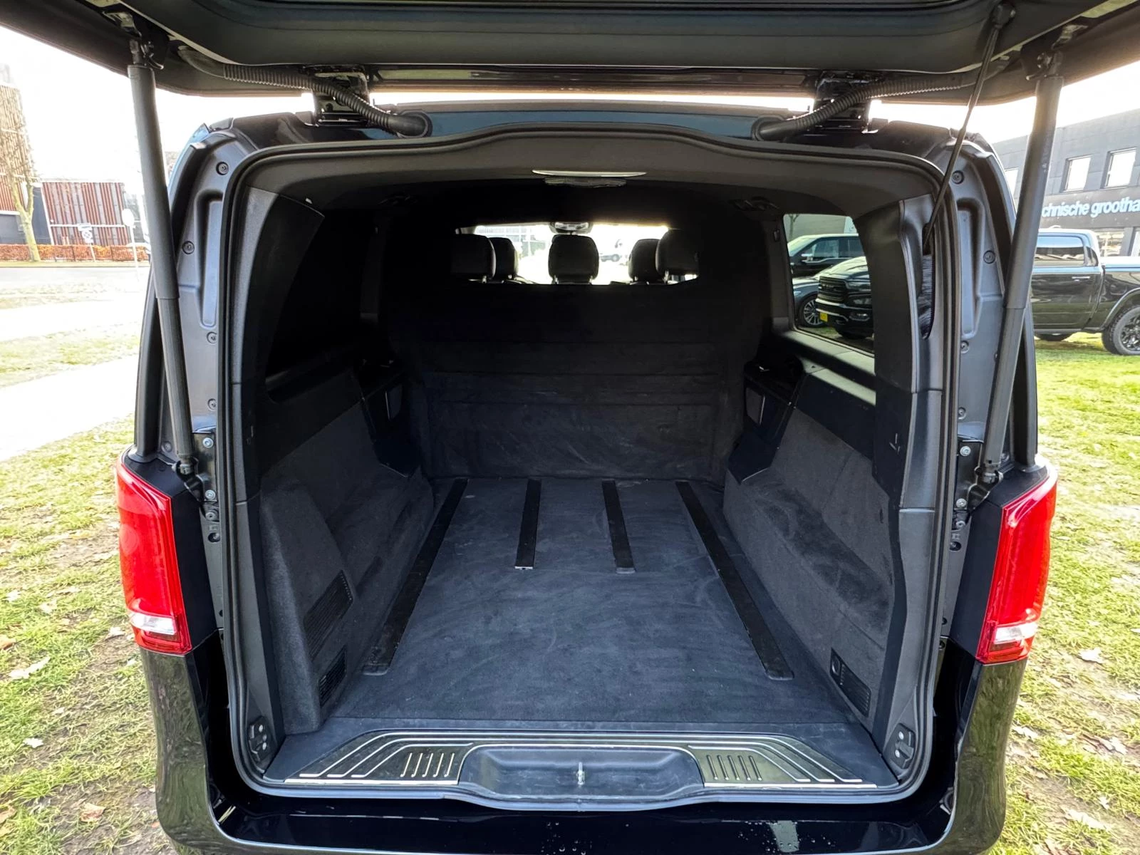 Hoofdafbeelding Mercedes-Benz V-Klasse