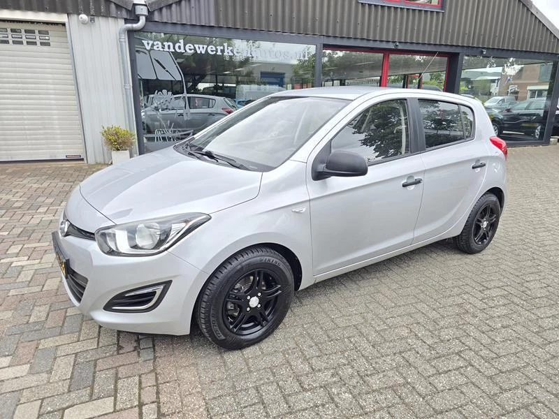 Hoofdafbeelding Hyundai i20