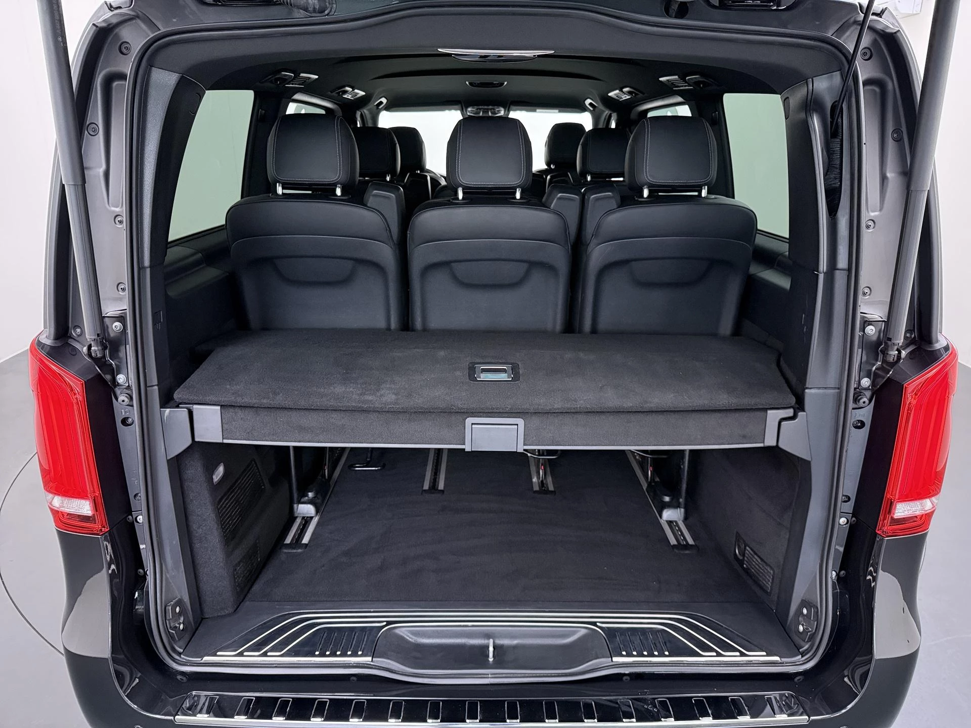 Hoofdafbeelding Mercedes-Benz EQV