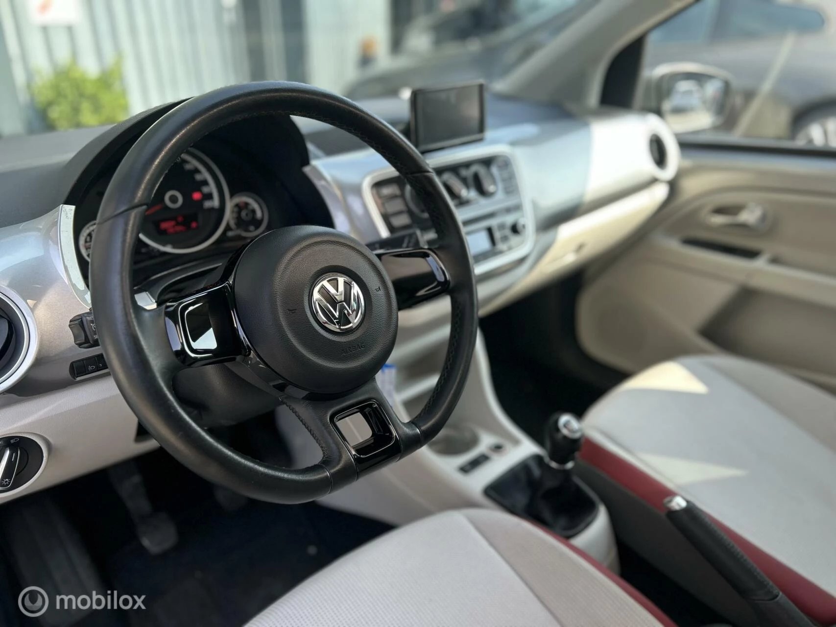 Hoofdafbeelding Volkswagen up!