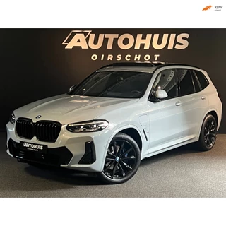 Hoofdafbeelding BMW X3 BMW X3 XDrive30e High Executive Edition M Lederen stoelen/ 20"/ Camera/ ACC/ Headup/ M Performance remmen