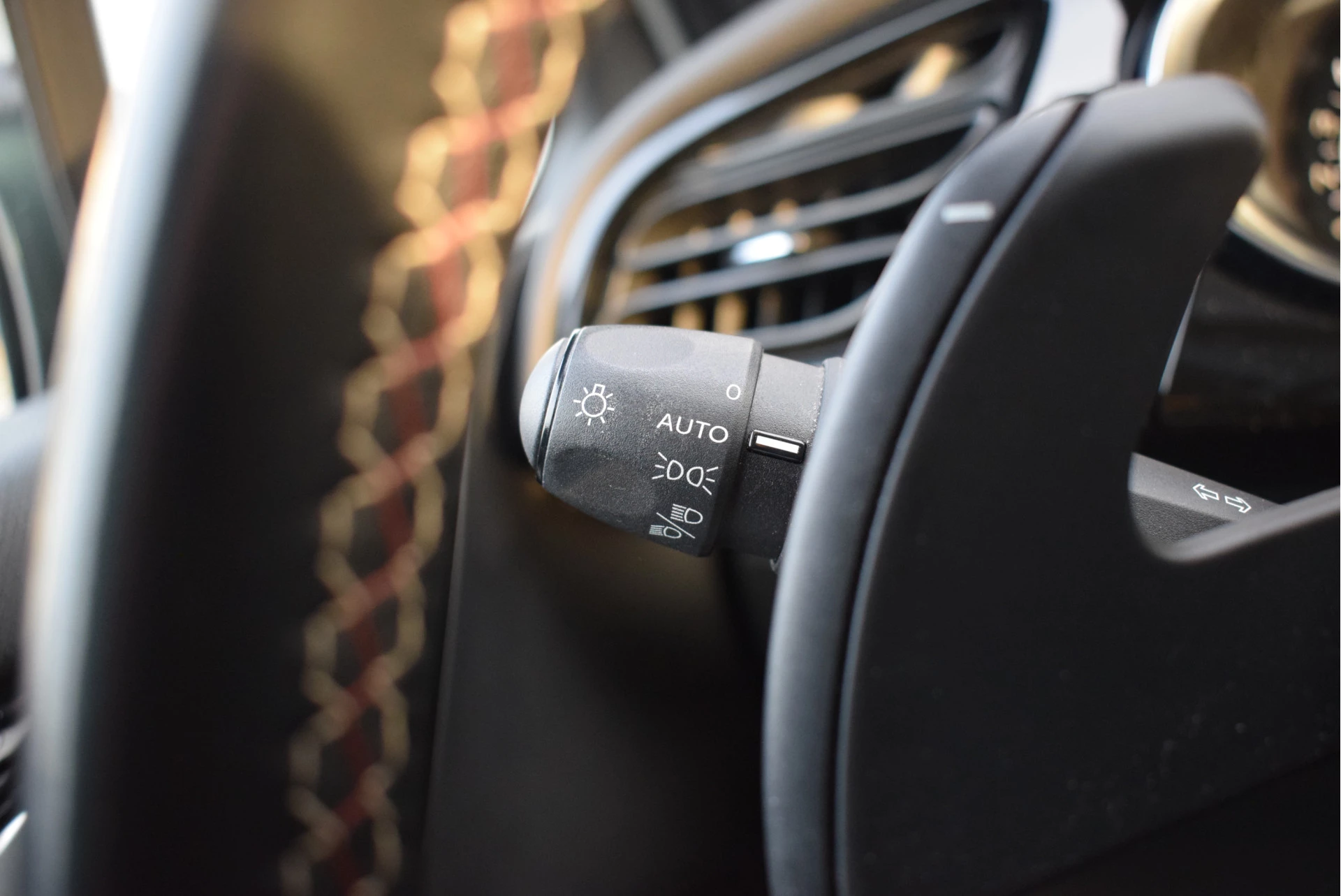 Hoofdafbeelding DS DS 3