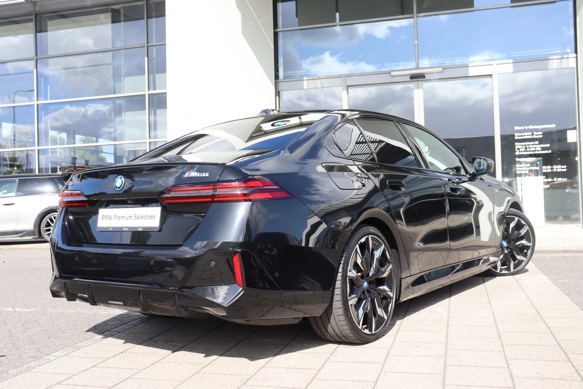 Hoofdafbeelding BMW i5