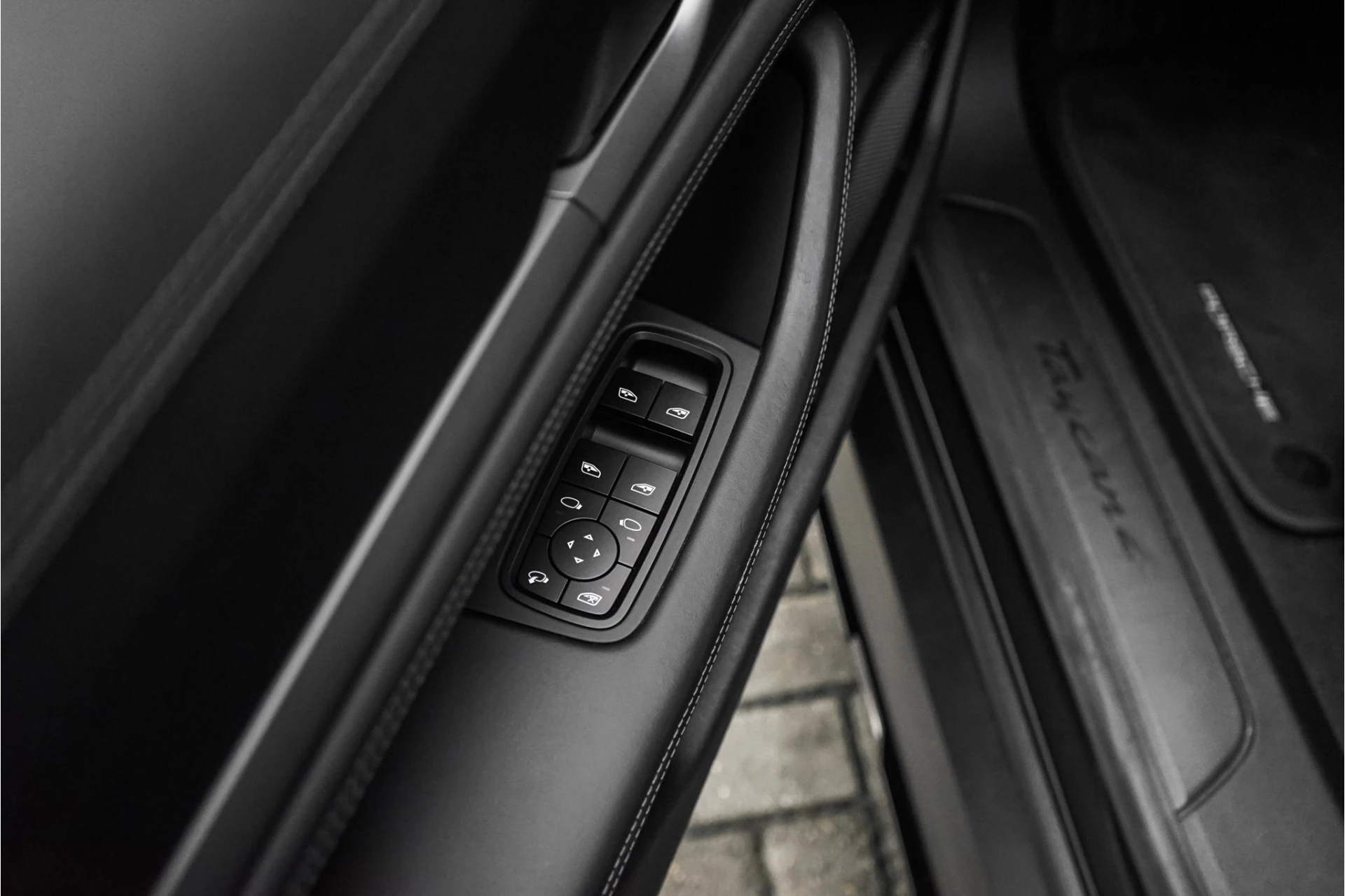 Hoofdafbeelding Porsche Taycan