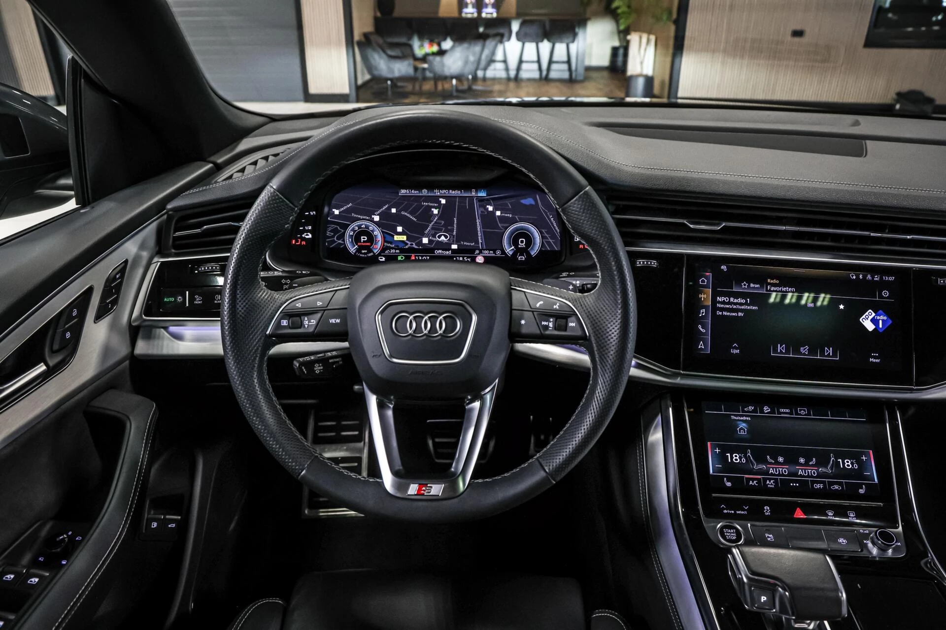 Hoofdafbeelding Audi Q8