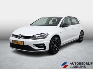 Hoofdafbeelding Volkswagen Golf Volkswagen Golf 1.5 TSI Highline Automaat/R-Line Trekhaak