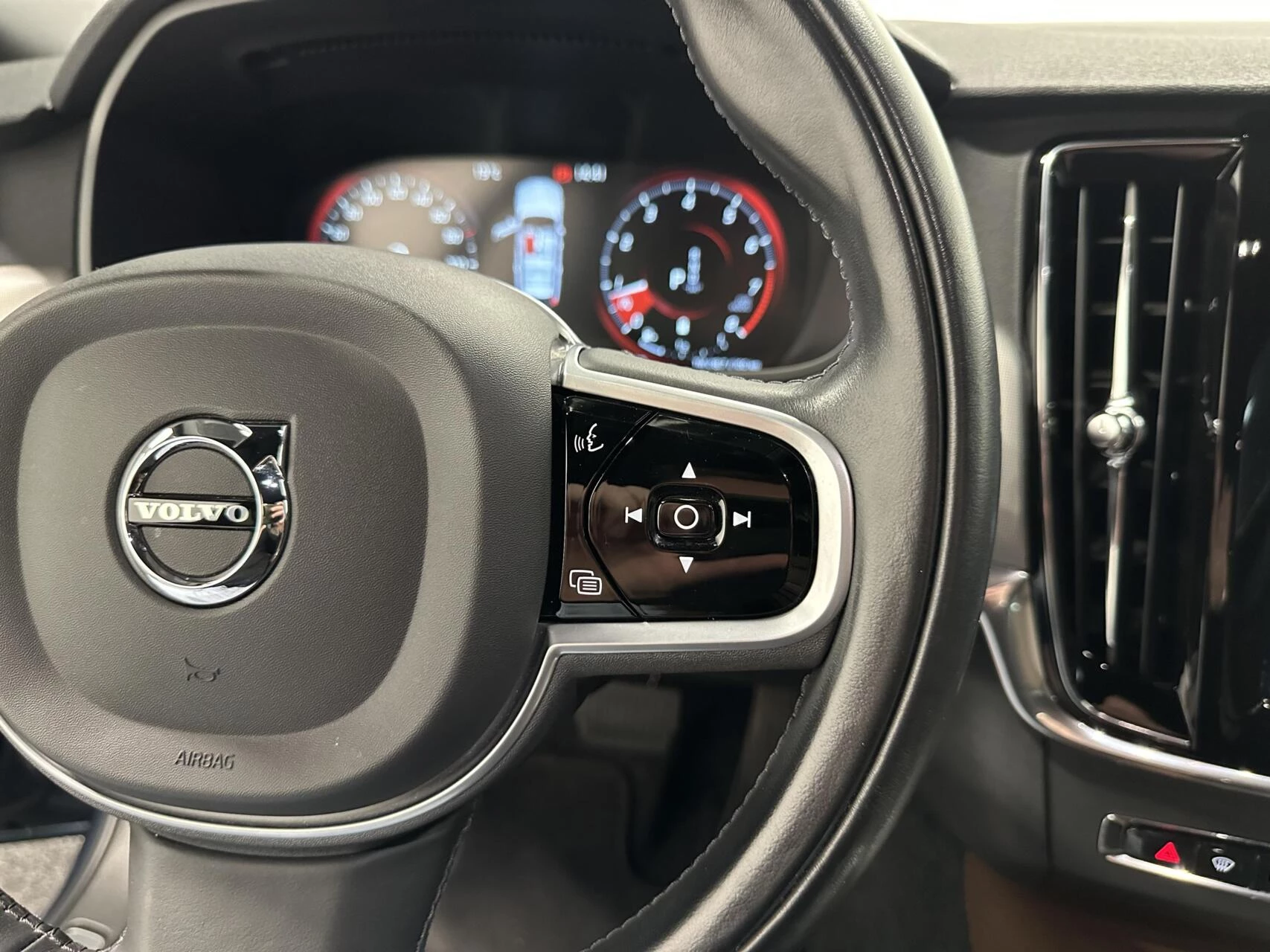 Hoofdafbeelding Volvo V90