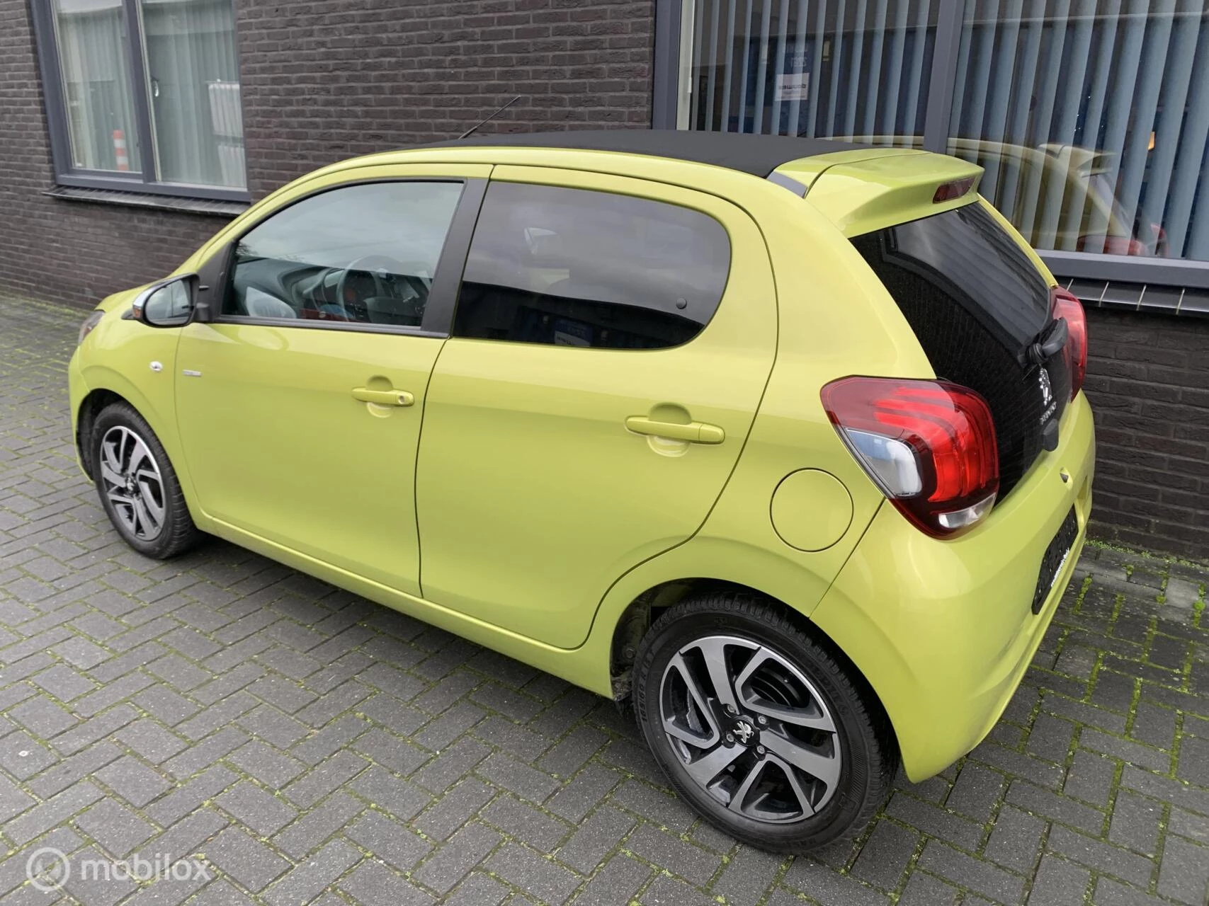 Hoofdafbeelding Peugeot 108