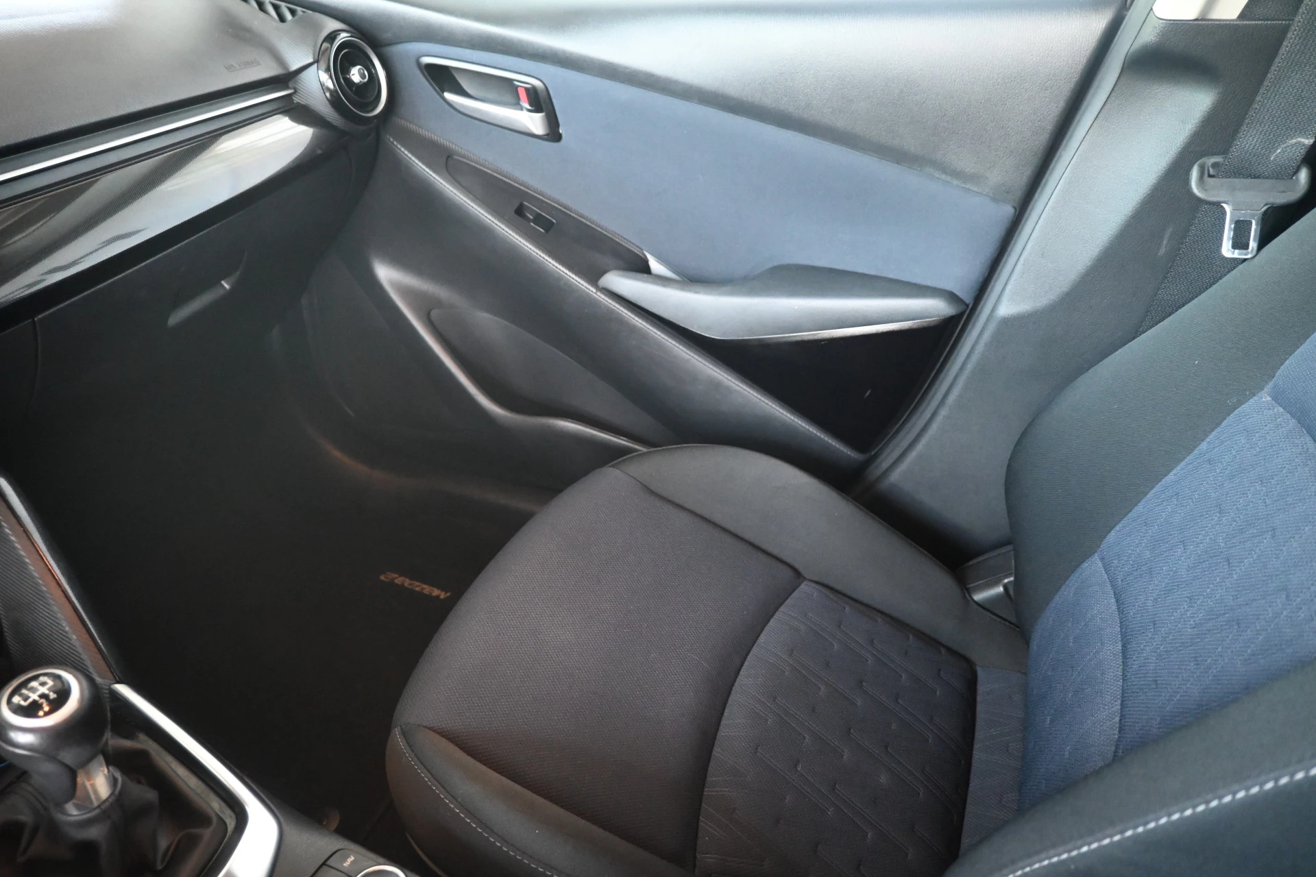 Hoofdafbeelding Mazda 2