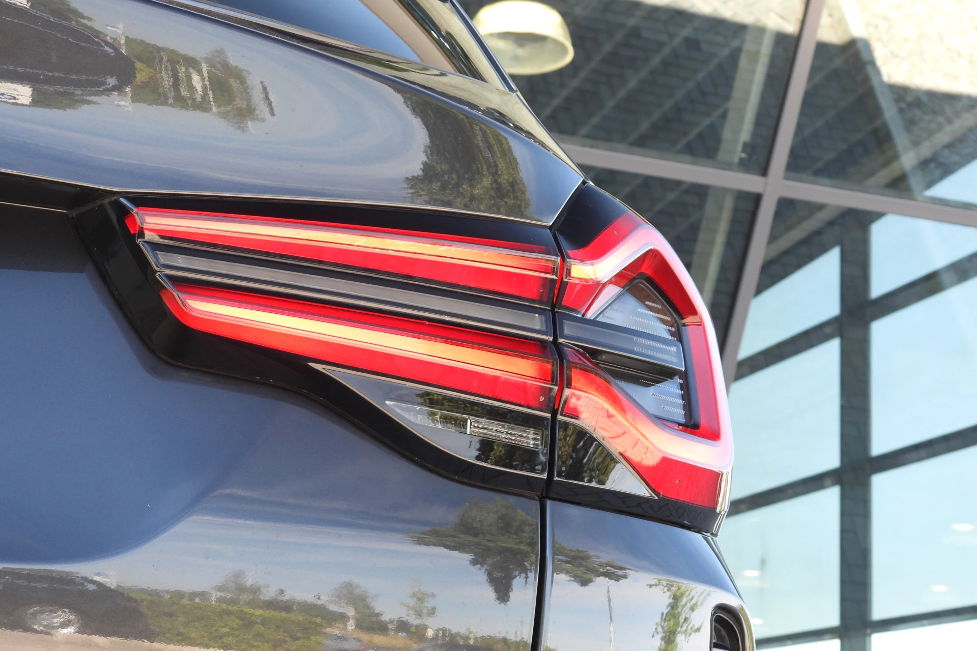 Hoofdafbeelding BMW iX3