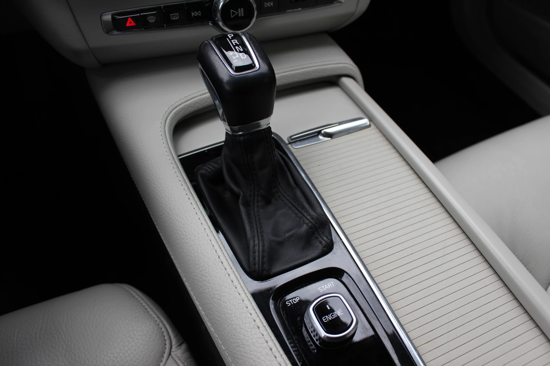 Hoofdafbeelding Volvo V90