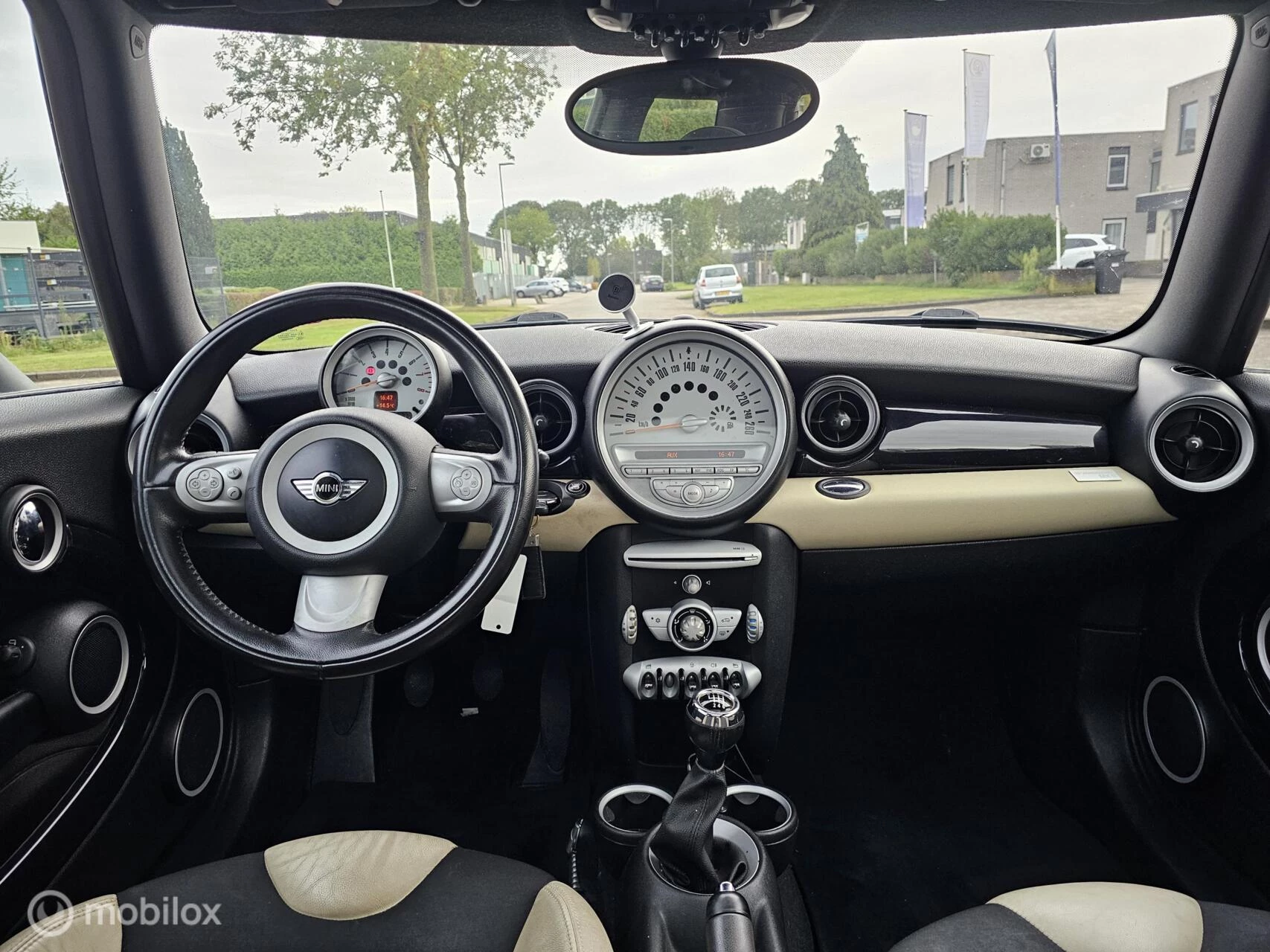 Hoofdafbeelding MINI One