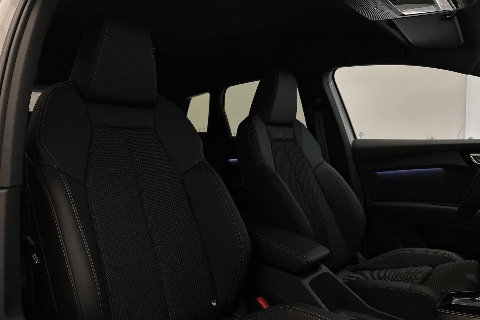 Hoofdafbeelding Audi Q4 e-tron