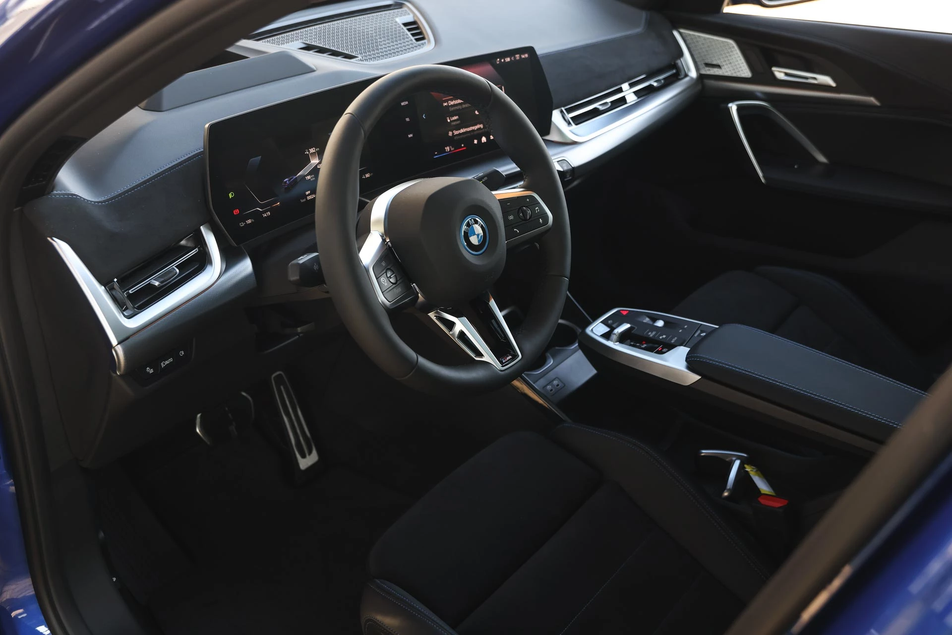 Hoofdafbeelding BMW iX2