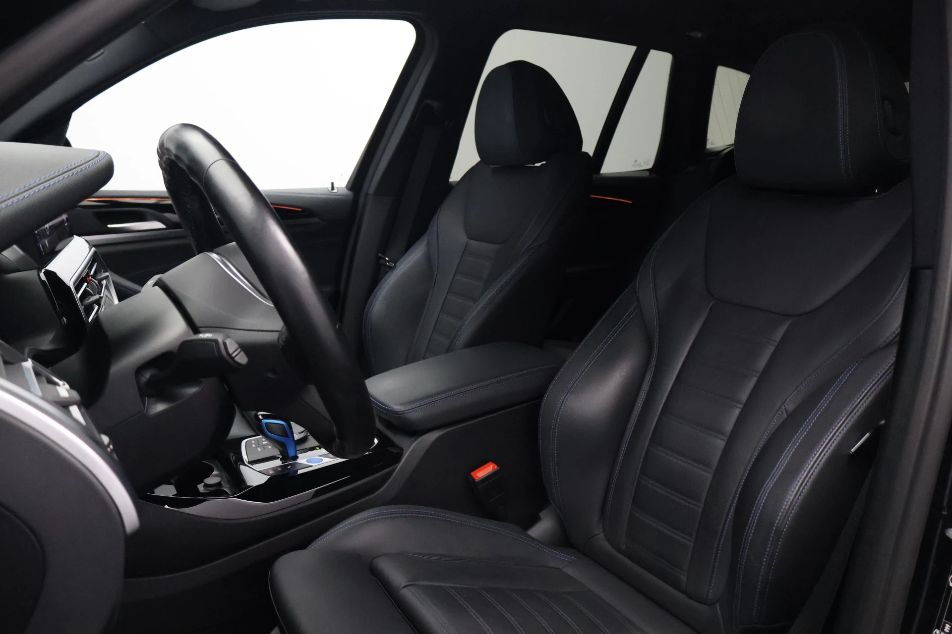 Hoofdafbeelding BMW iX3