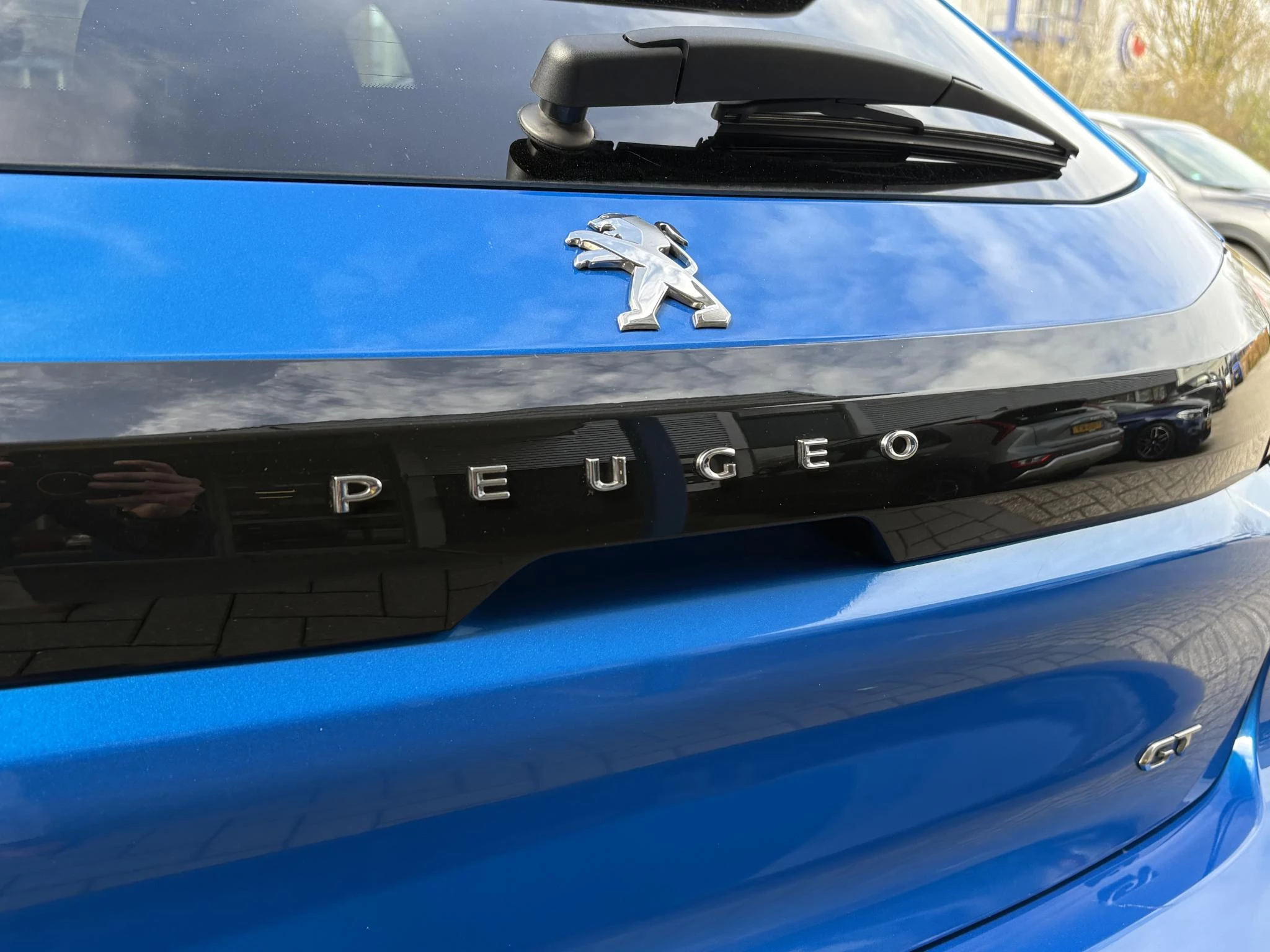 Hoofdafbeelding Peugeot e-208