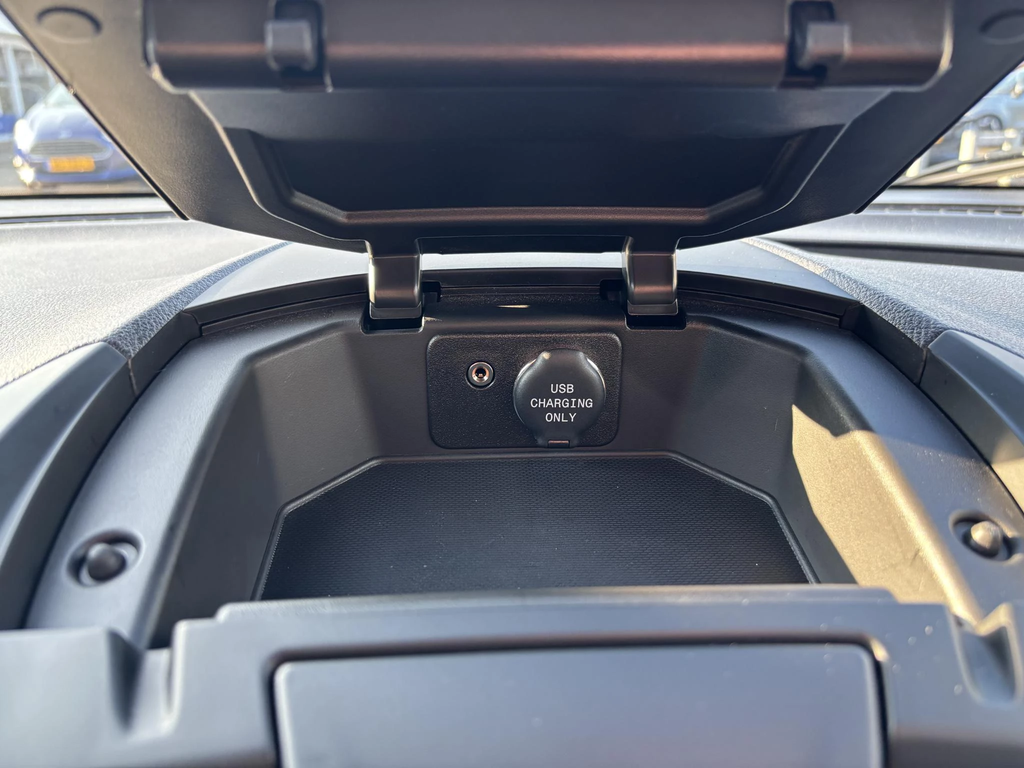 Hoofdafbeelding Ford Transit Courier