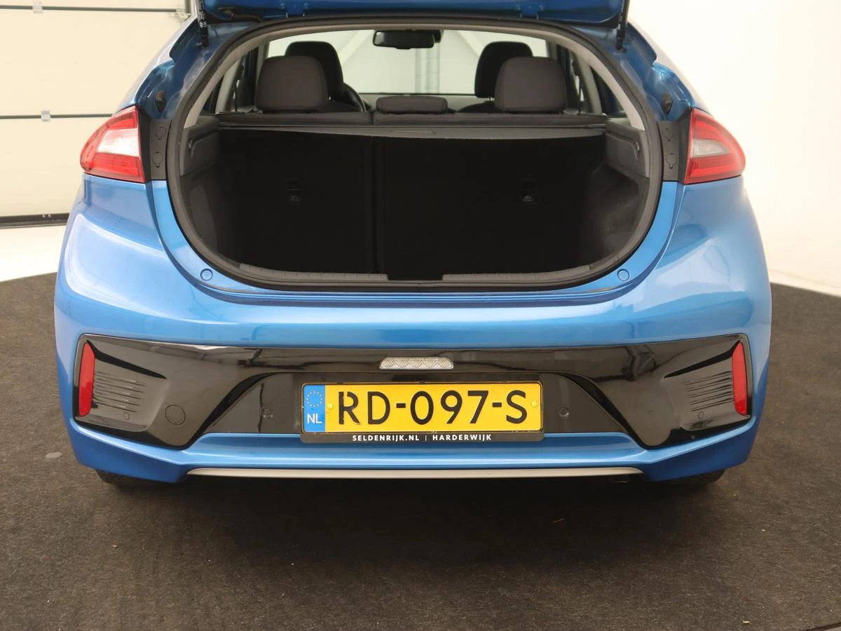Hoofdafbeelding Hyundai IONIQ