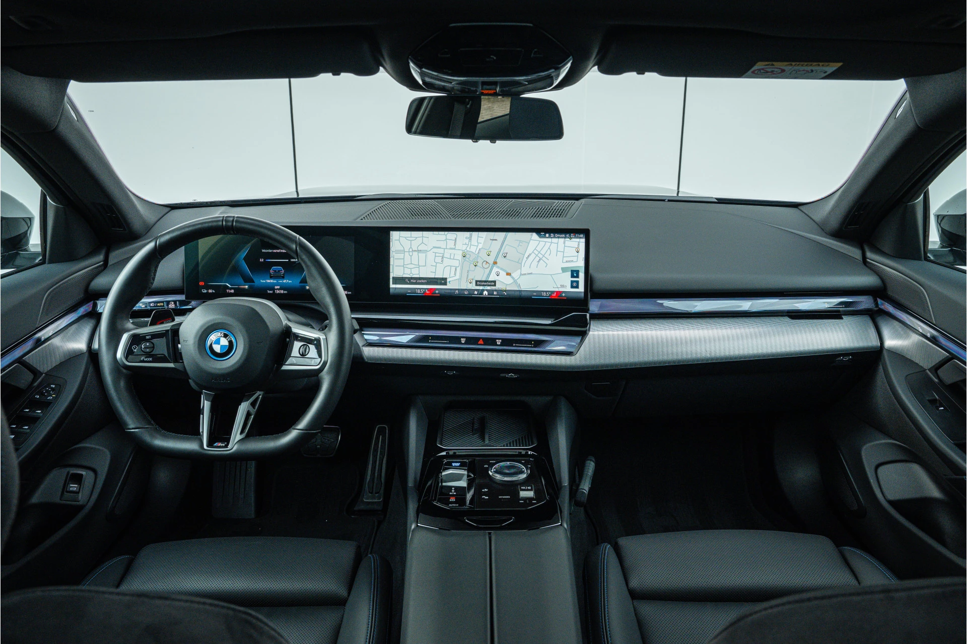 Hoofdafbeelding BMW i5