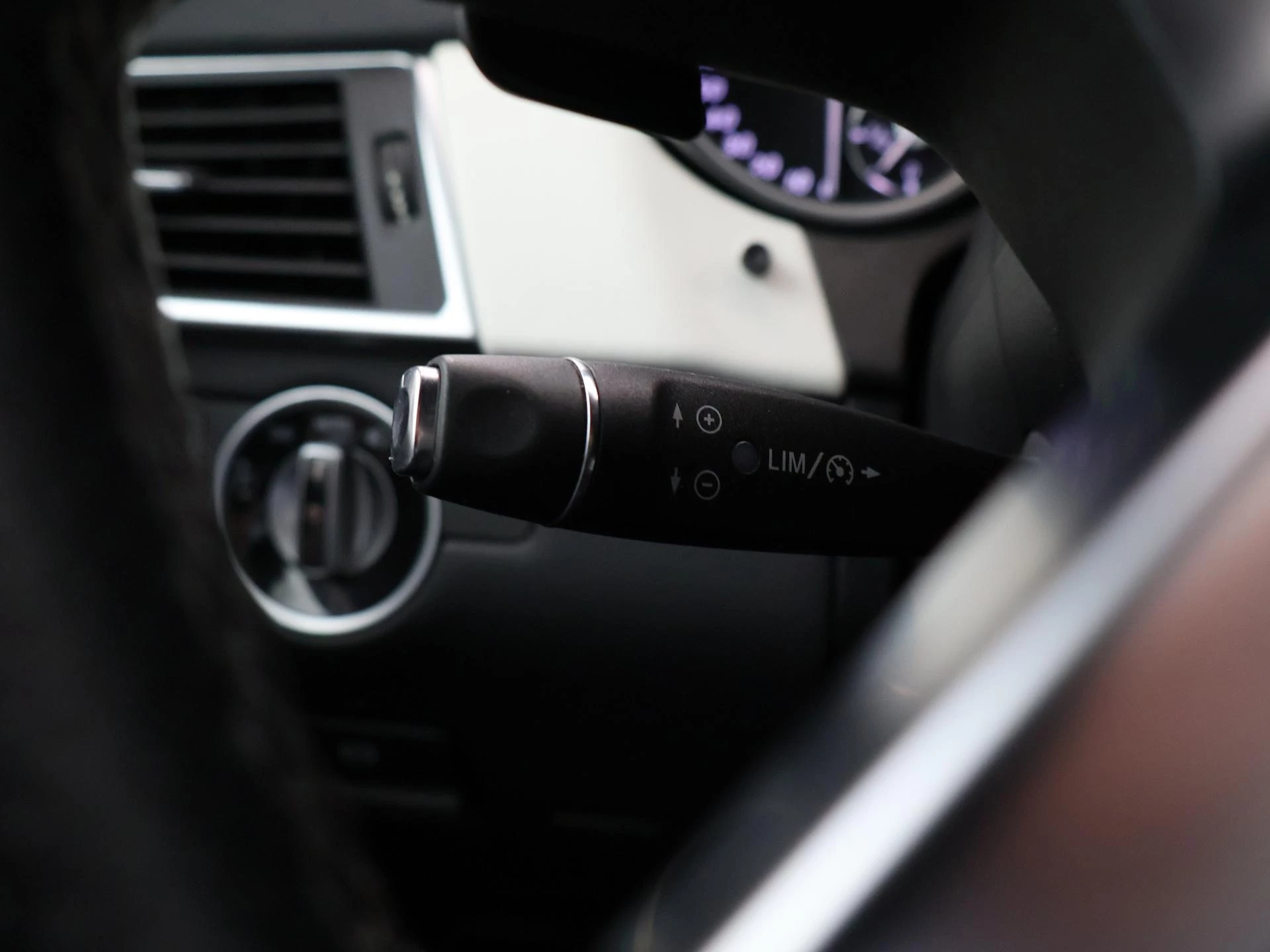 Hoofdafbeelding Mercedes-Benz M-Klasse