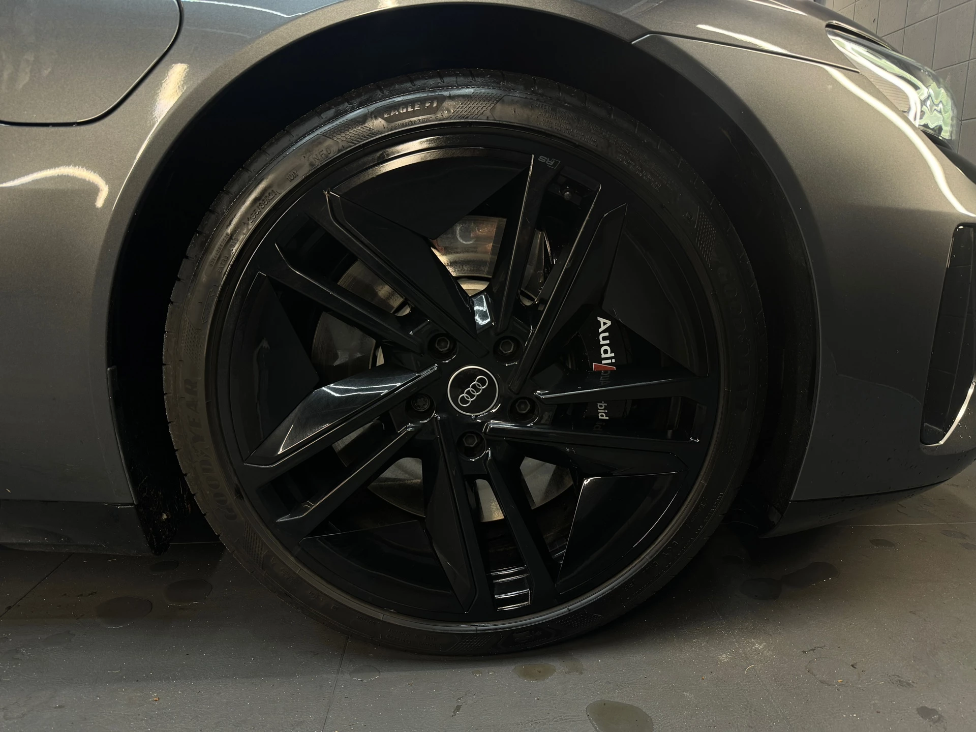 Hoofdafbeelding Audi e-tron GT