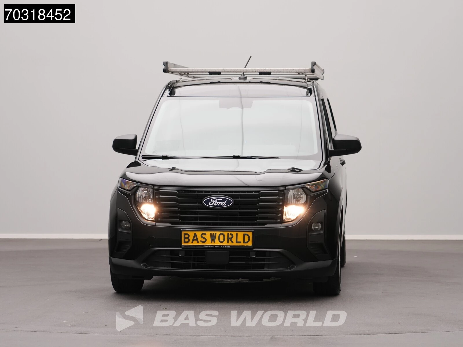 Hoofdafbeelding Ford Transit Courier