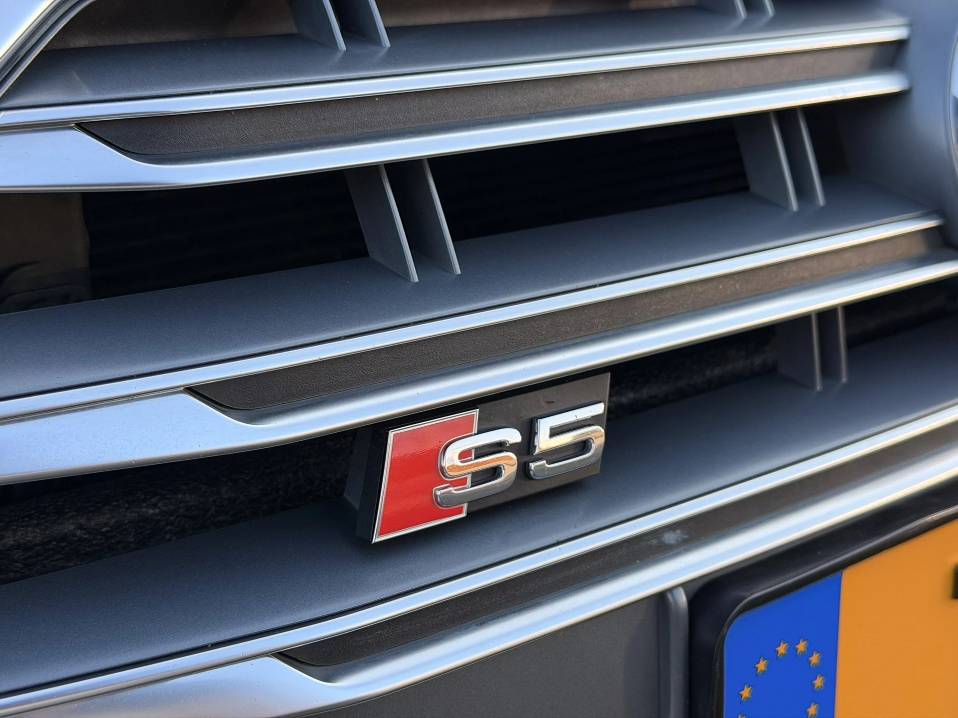 Hoofdafbeelding Audi S5