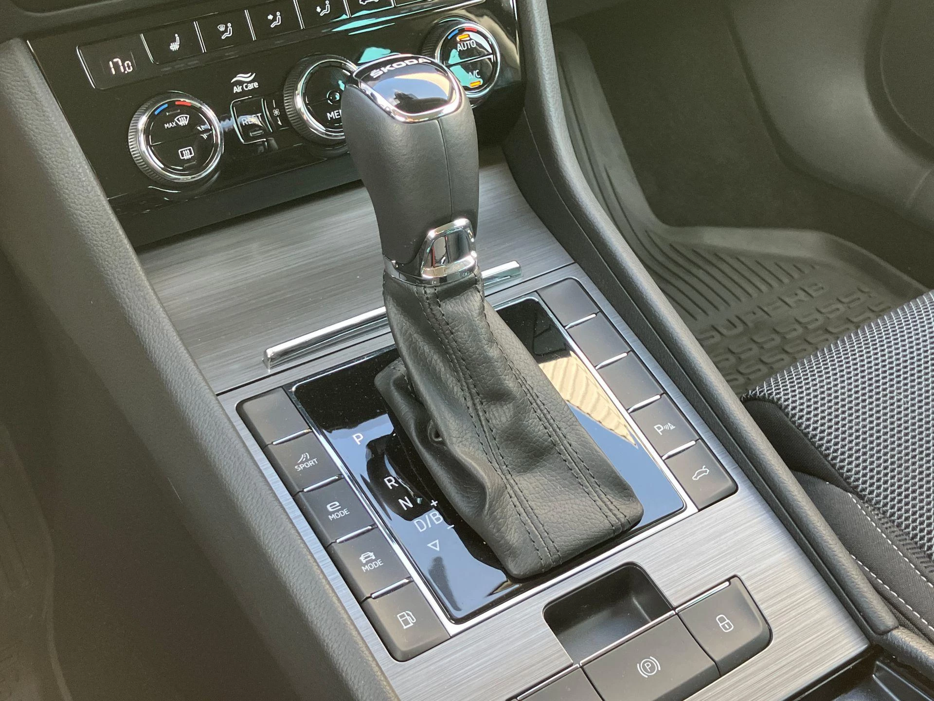 Hoofdafbeelding Škoda Superb