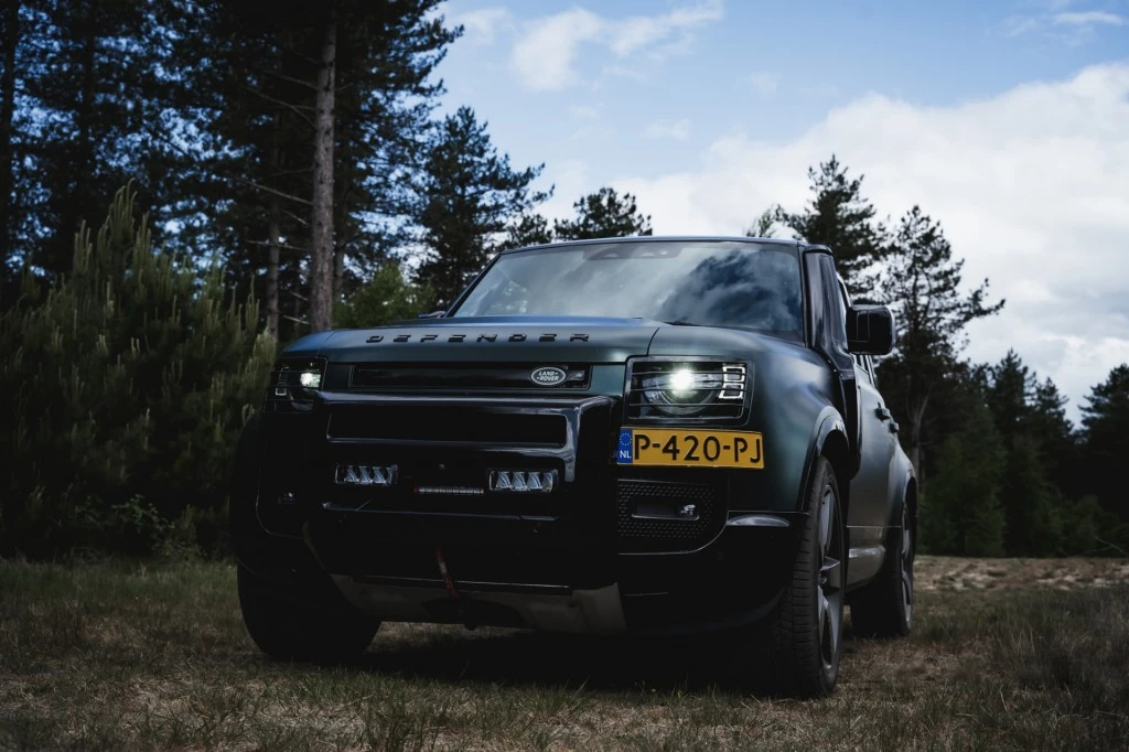 Hoofdafbeelding Land Rover Defender